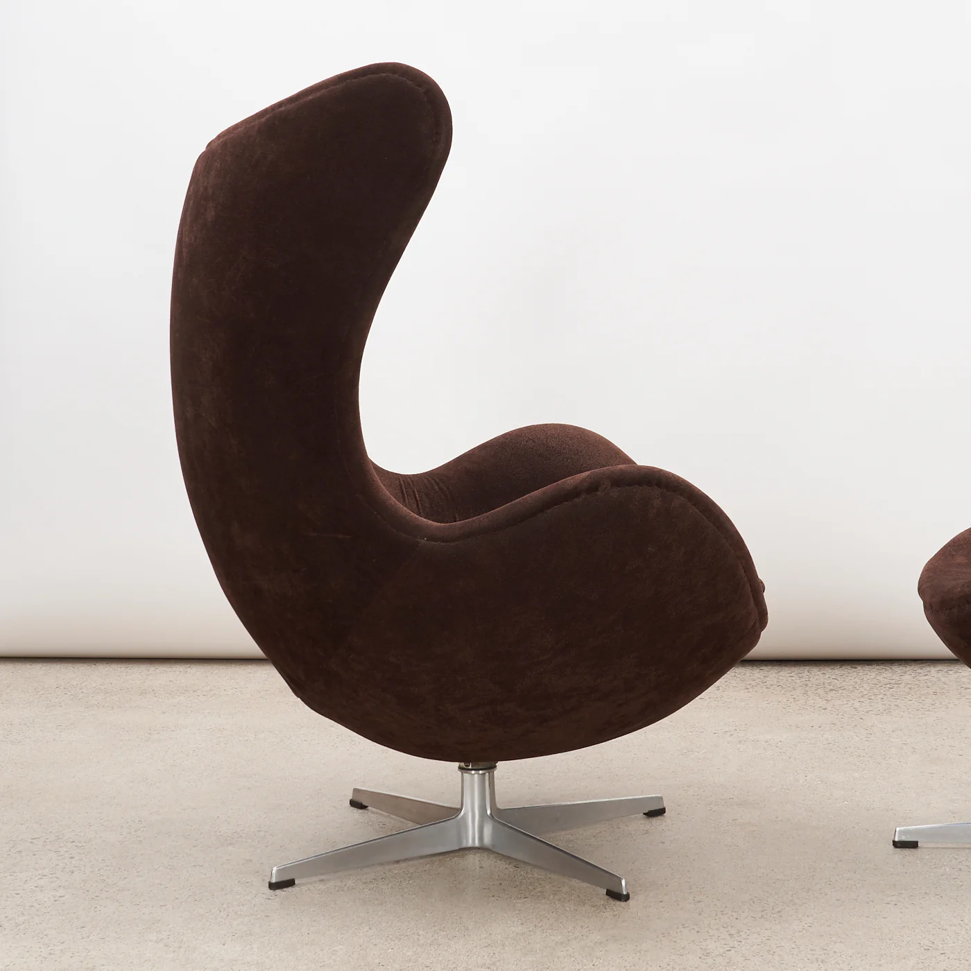 '60s era 'Egg' Chair & Ottoman by Arne Jacobsen for Fritz Hansen, Denmark - Image 6