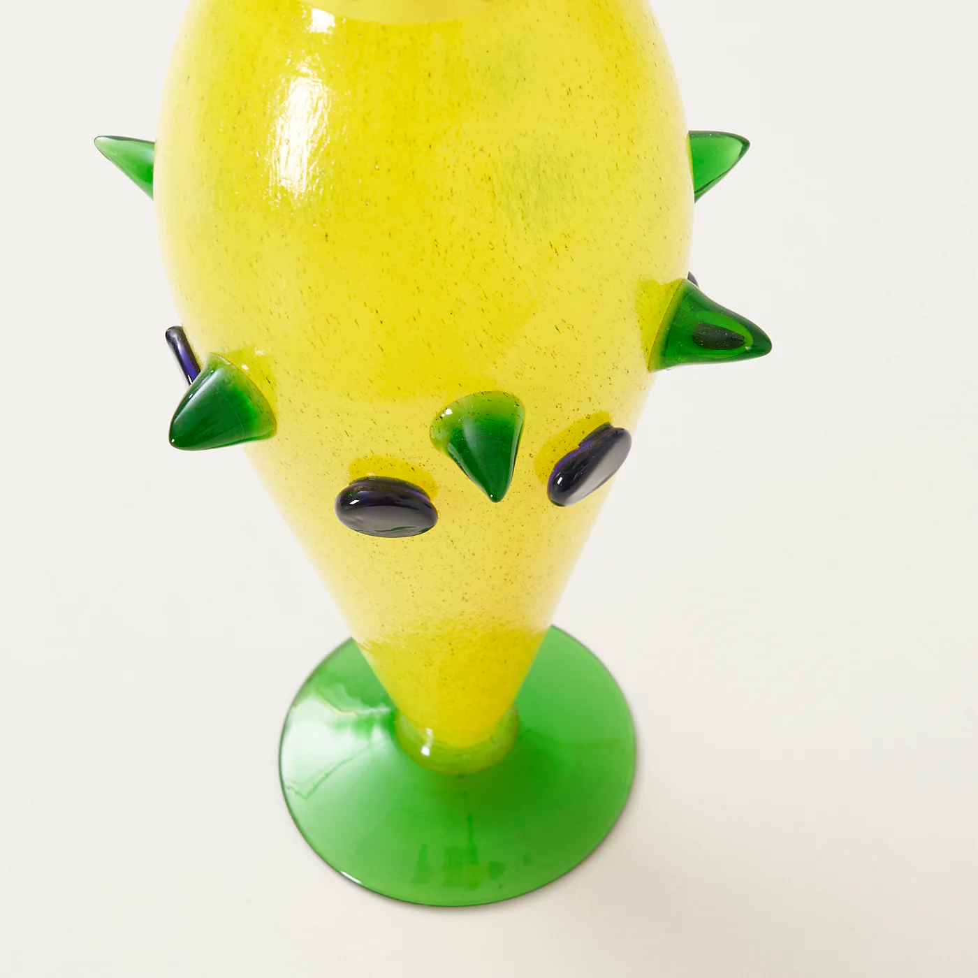 Art Glass Vase - Image 4