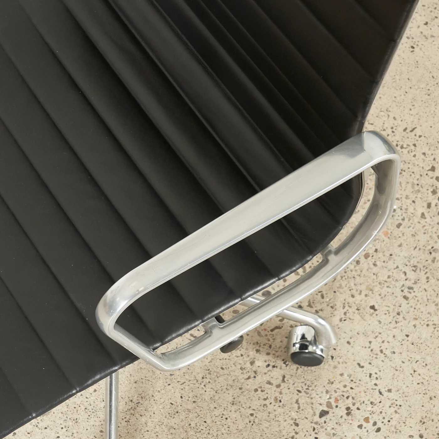 Black Leather Eames Management Chair for Herman Miller - Image 8