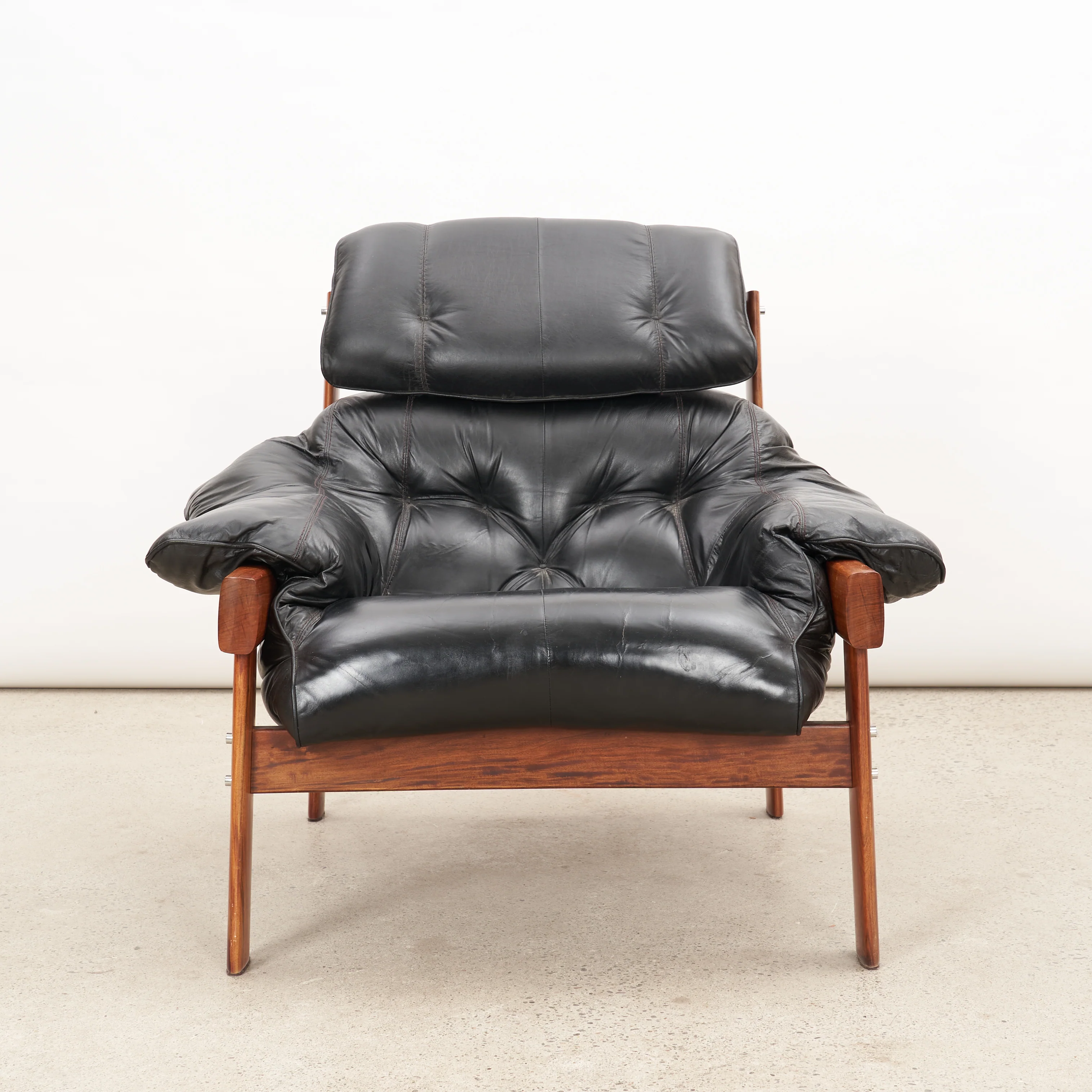 'MP-43' Brazilian Rosewood & Leather Lounge Chair by Percival Lafer - Image 3