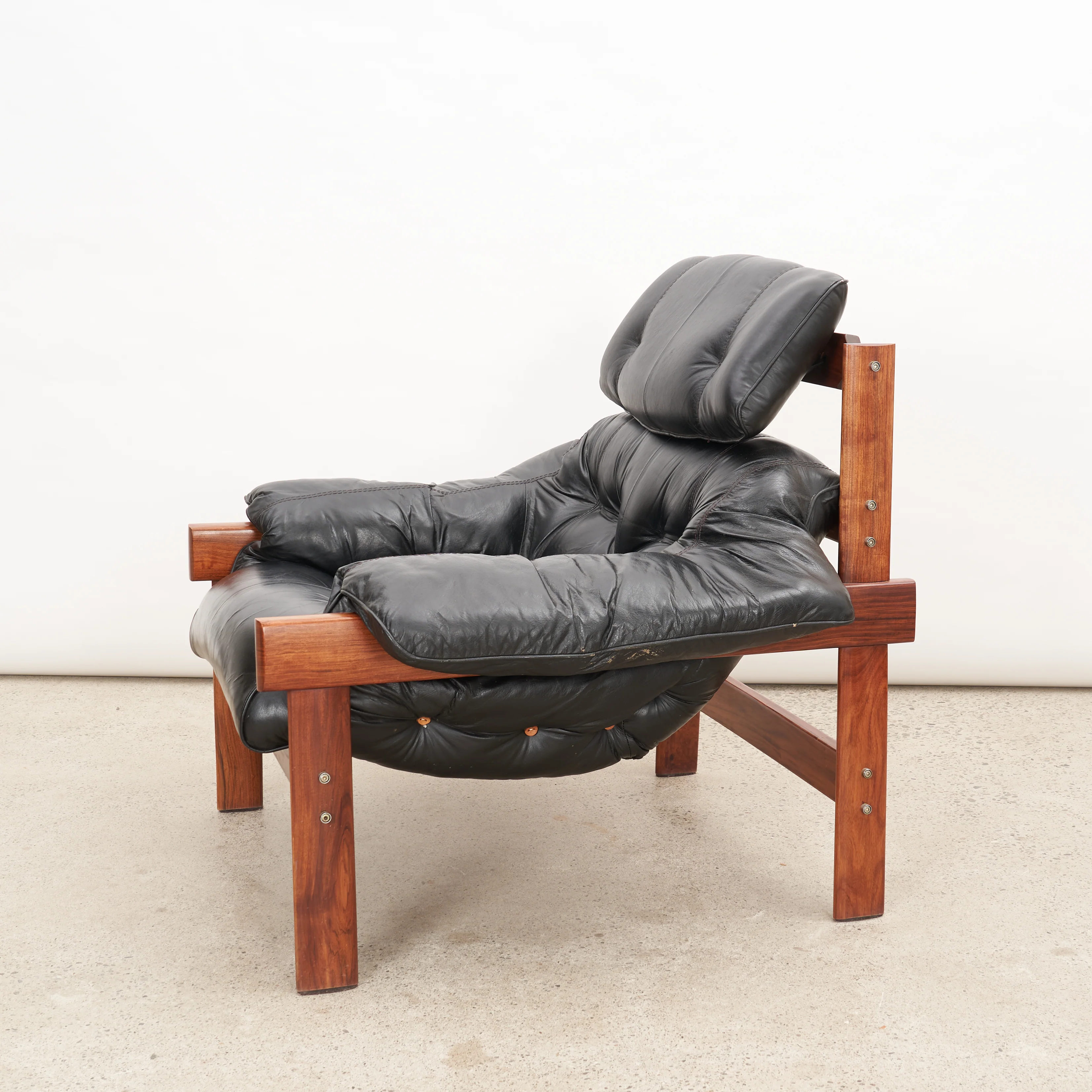 'MP-43' Brazilian Rosewood & Leather Lounge Chair by Percival Lafer - Image 7