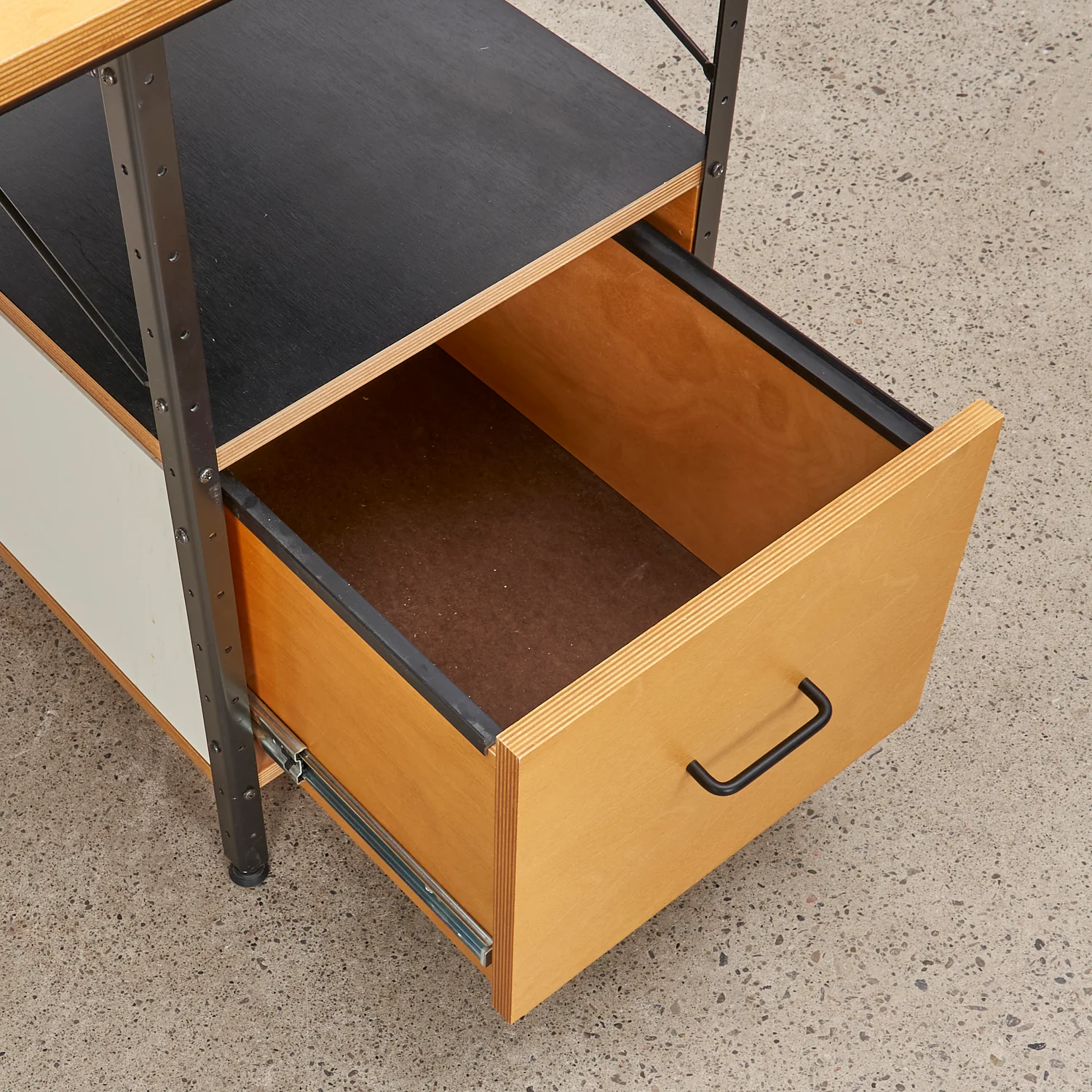 Eames Desk Unit for Herman Miller - Image 3