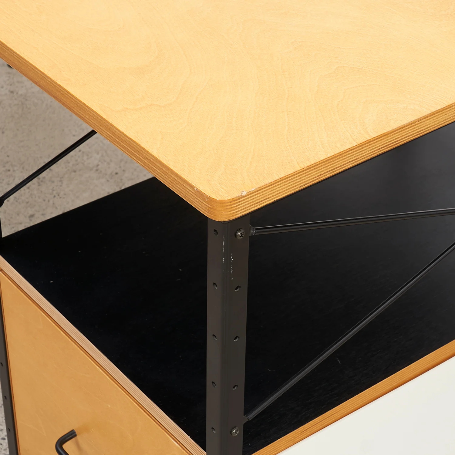 Eames Desk Unit for Herman Miller - Image 9