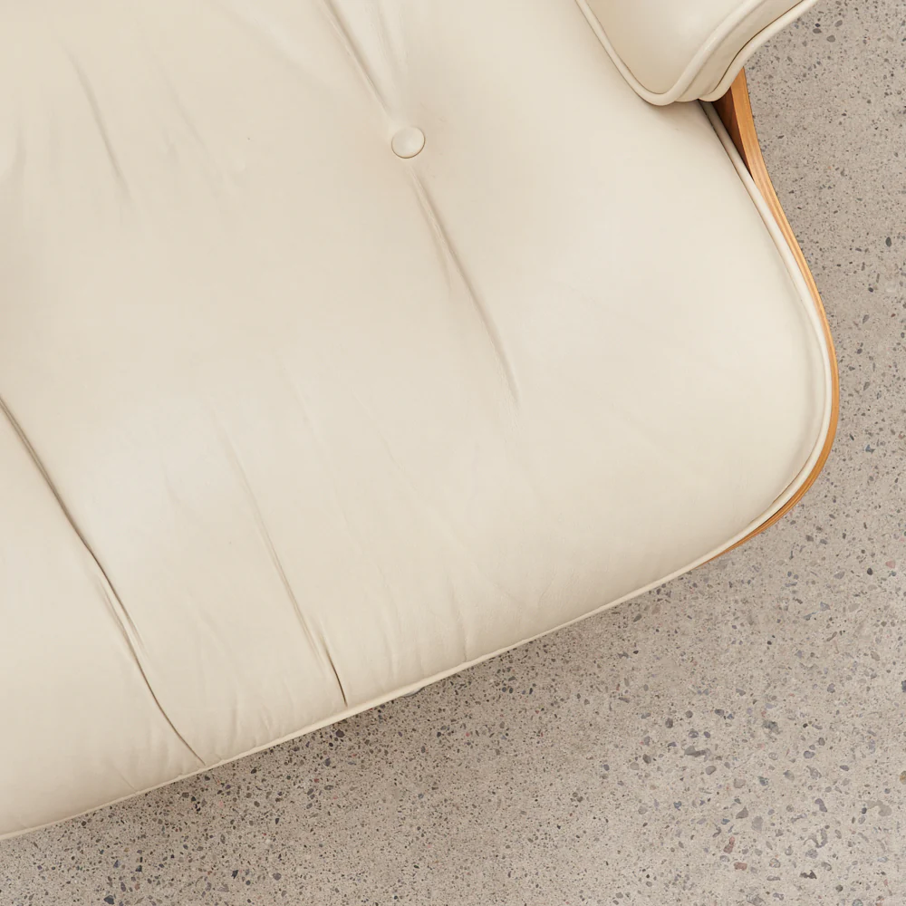 Eames Leather & Walnut Lounge Chair & Ottoman for Herman Miller - Image 9