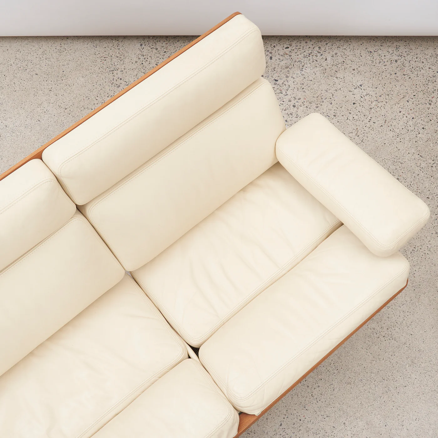 Eames Soft Pad Sofa in Leather & Walnut for Herman Miller - Image 8