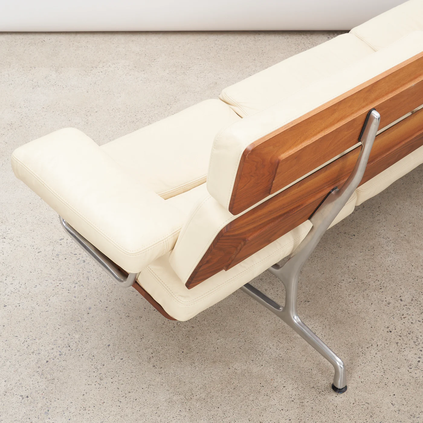 Eames Soft Pad Sofa in Leather & Walnut for Herman Miller - Image 9