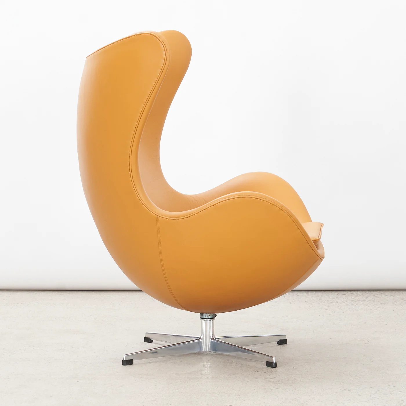 'Egg' Chair by Arne Jacobsen for Fritz Hansen, Denmark - Image 6