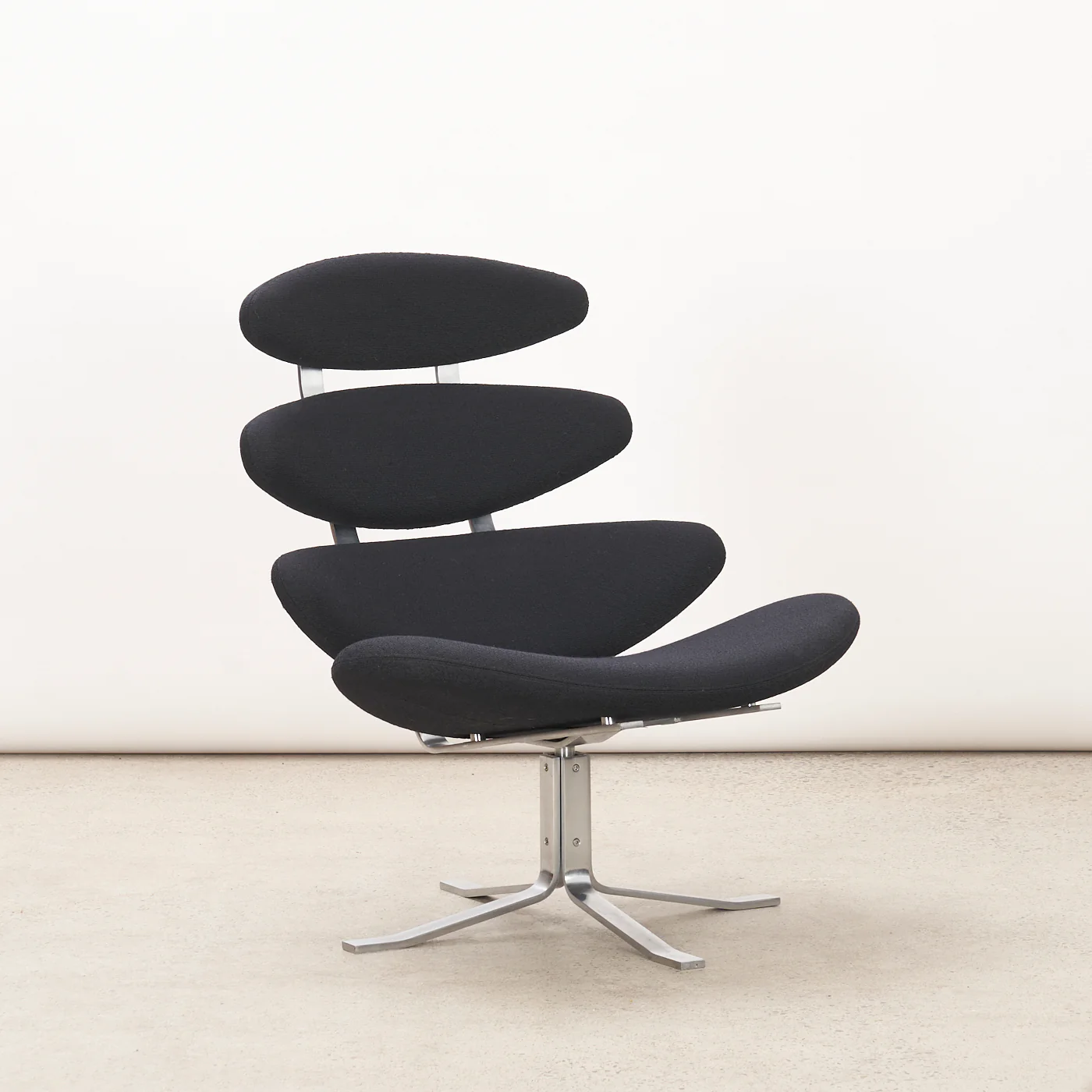 'EJ 5' aka 'Corona' Lounge Chair & Ottoman by Poul Volther for Erik Jørgensen, Denmark - Image 2