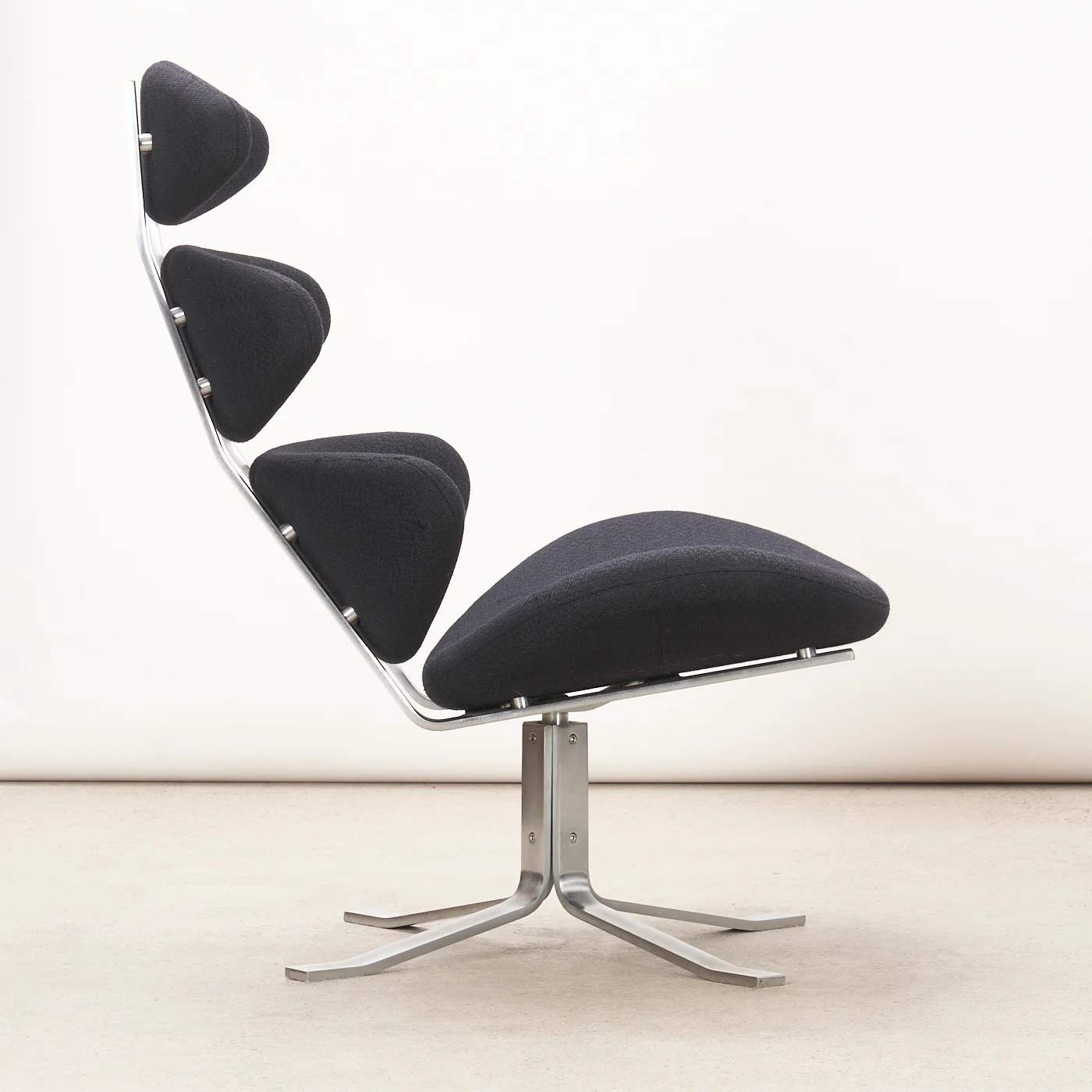 'EJ 5' aka 'Corona' Lounge Chair & Ottoman by Poul Volther for Erik Jørgensen, Denmark - Image 4