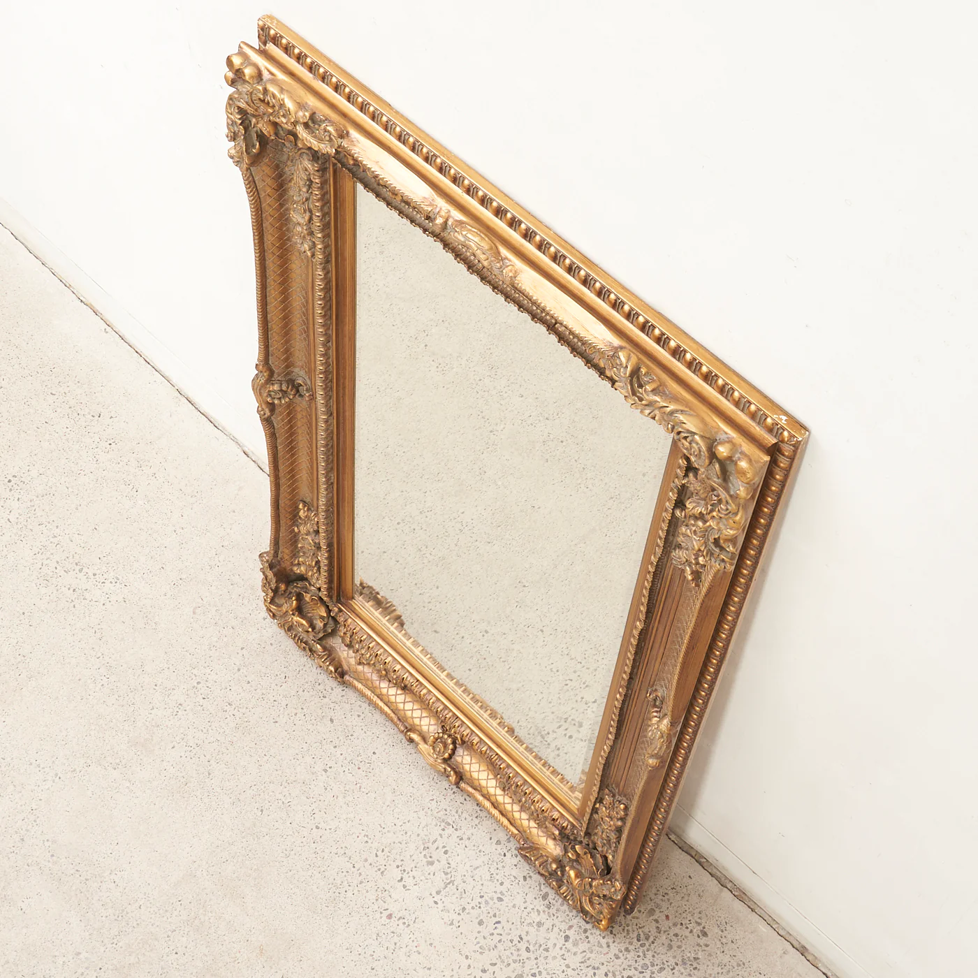 Large Ornate Gilt Framed Mirror - Image 4