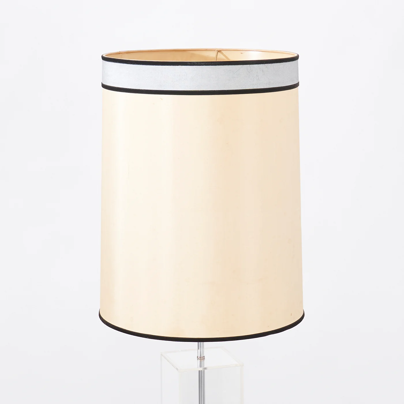Lucite & Chrome Table Lamp by Laurel - Image 3