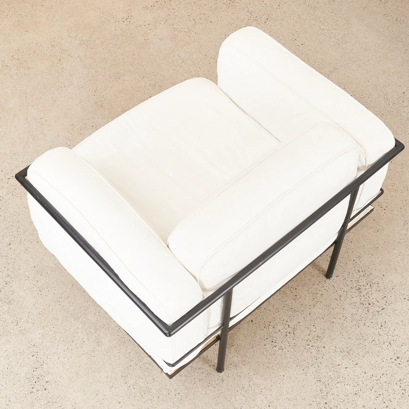 LC2 Style Lounge Chair by Area - Image 8