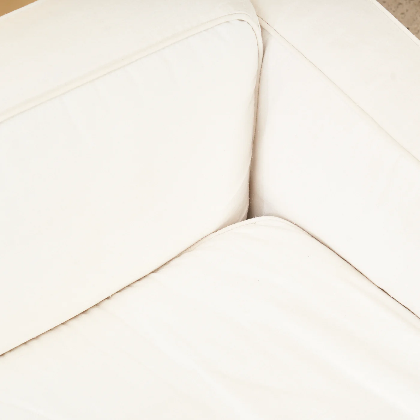 LC2 Style Lounge Chair by Area - Image 12