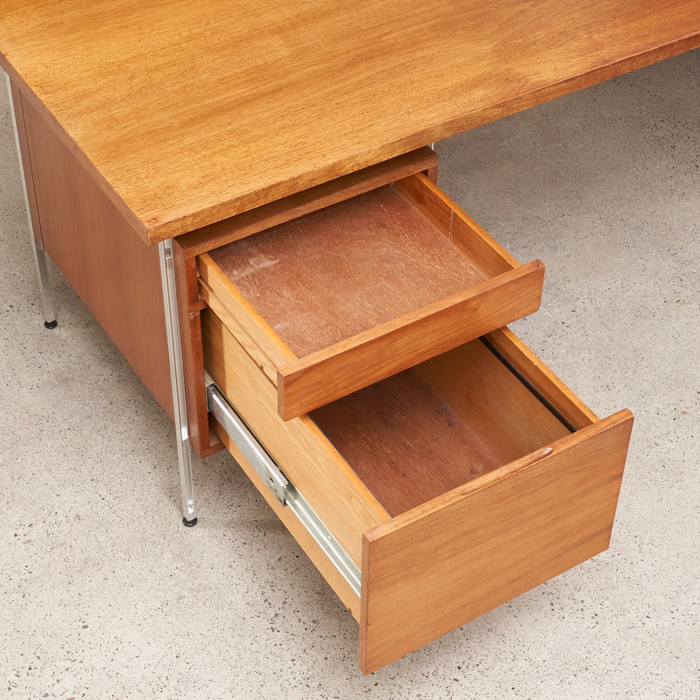 Modular Walnut Desk & Wall Unit by Hugh Acton - Image 3