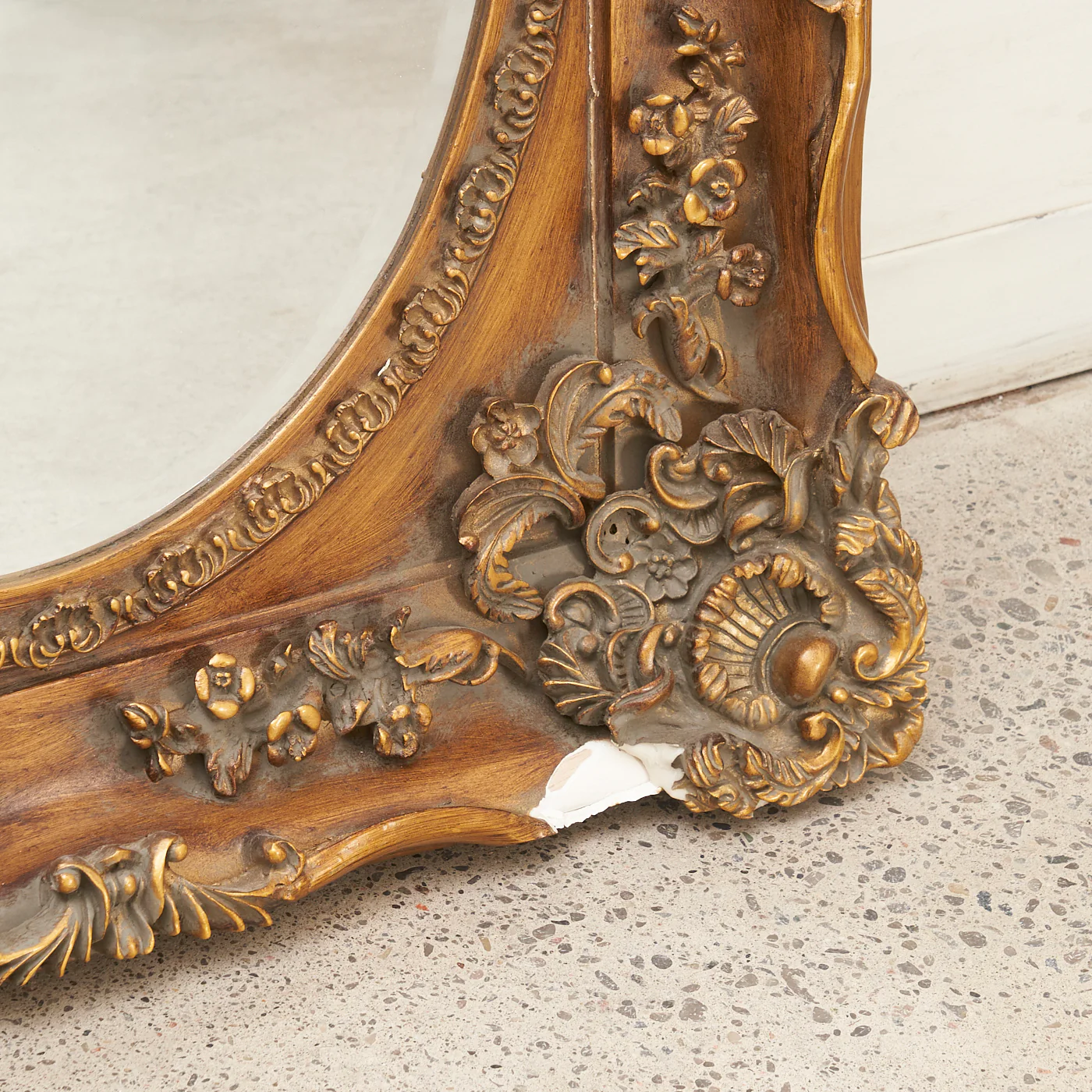 Ornate Gilt Framed Mirror - Image 4