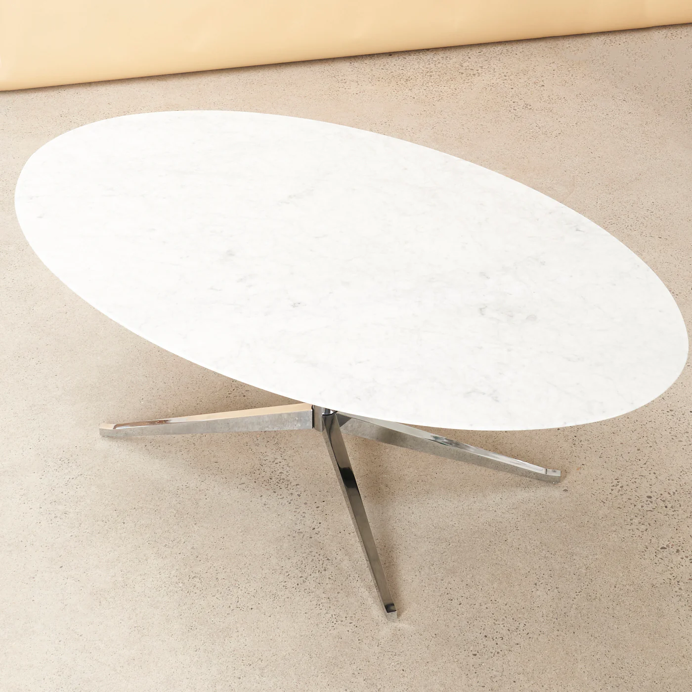 Oval Florence Knoll Table in Marble - Image 8