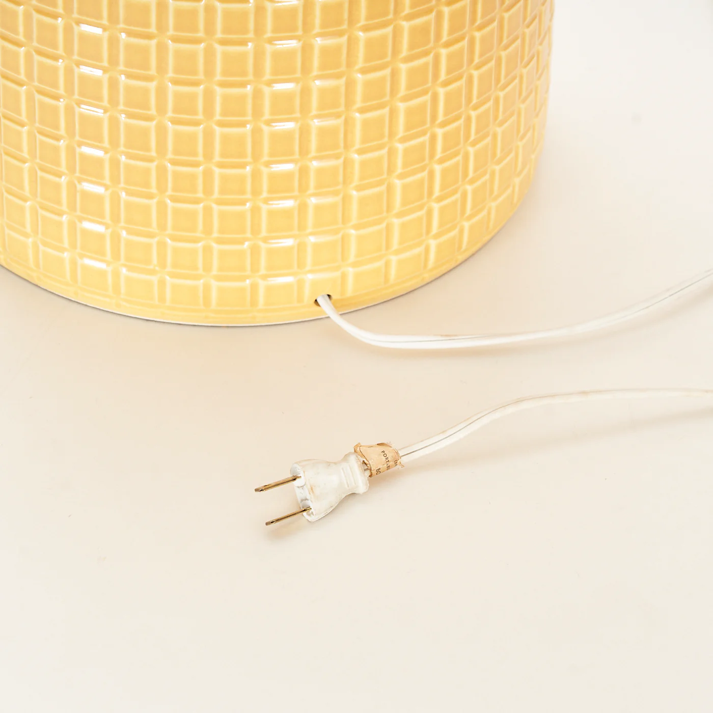 Pair of Large Yellow Lotte Lamps - Image 10