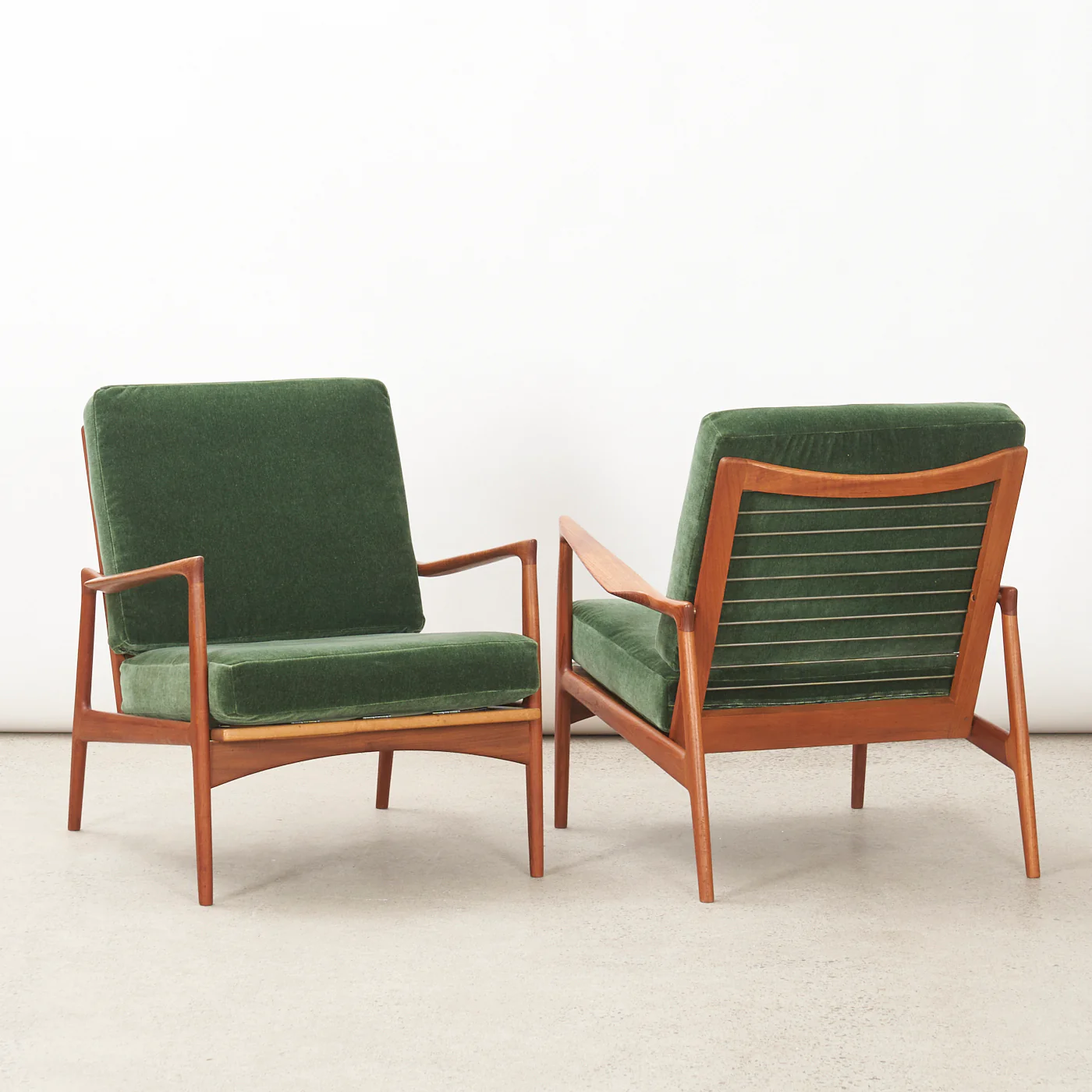Pair of Teak Lounge Chairs by Ib Kofod-Larson for Selig, Denmark - Image 2