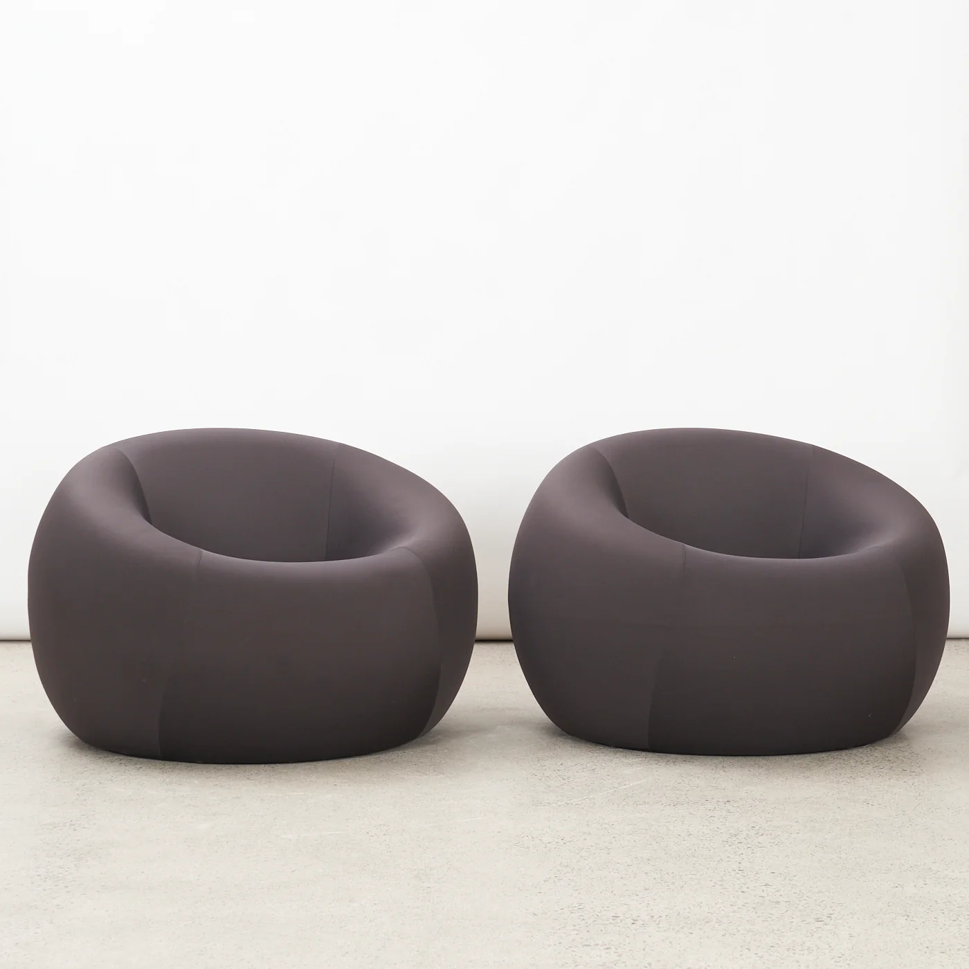 Pair of 'UP1' Lounge Chairs by Gaetano Pesce for B&B Italia, Italy