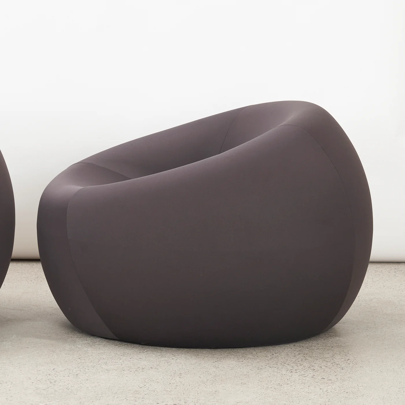 Pair of 'UP1' Lounge Chairs by Gaetano Pesce for B&B Italia, Italy - Image 8