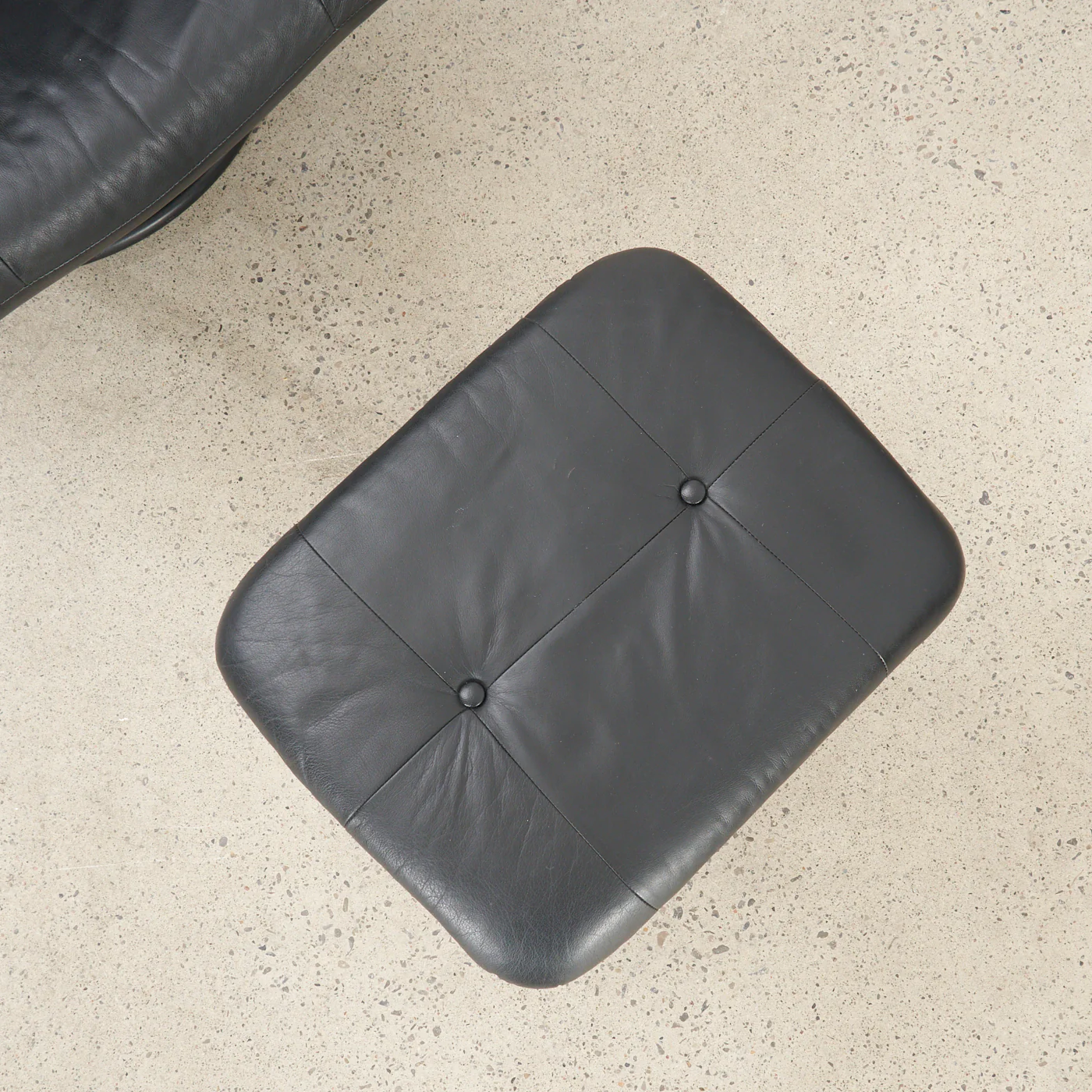 Reclining Leather Lounge Chair & Ottoman by Palliser - Image 6