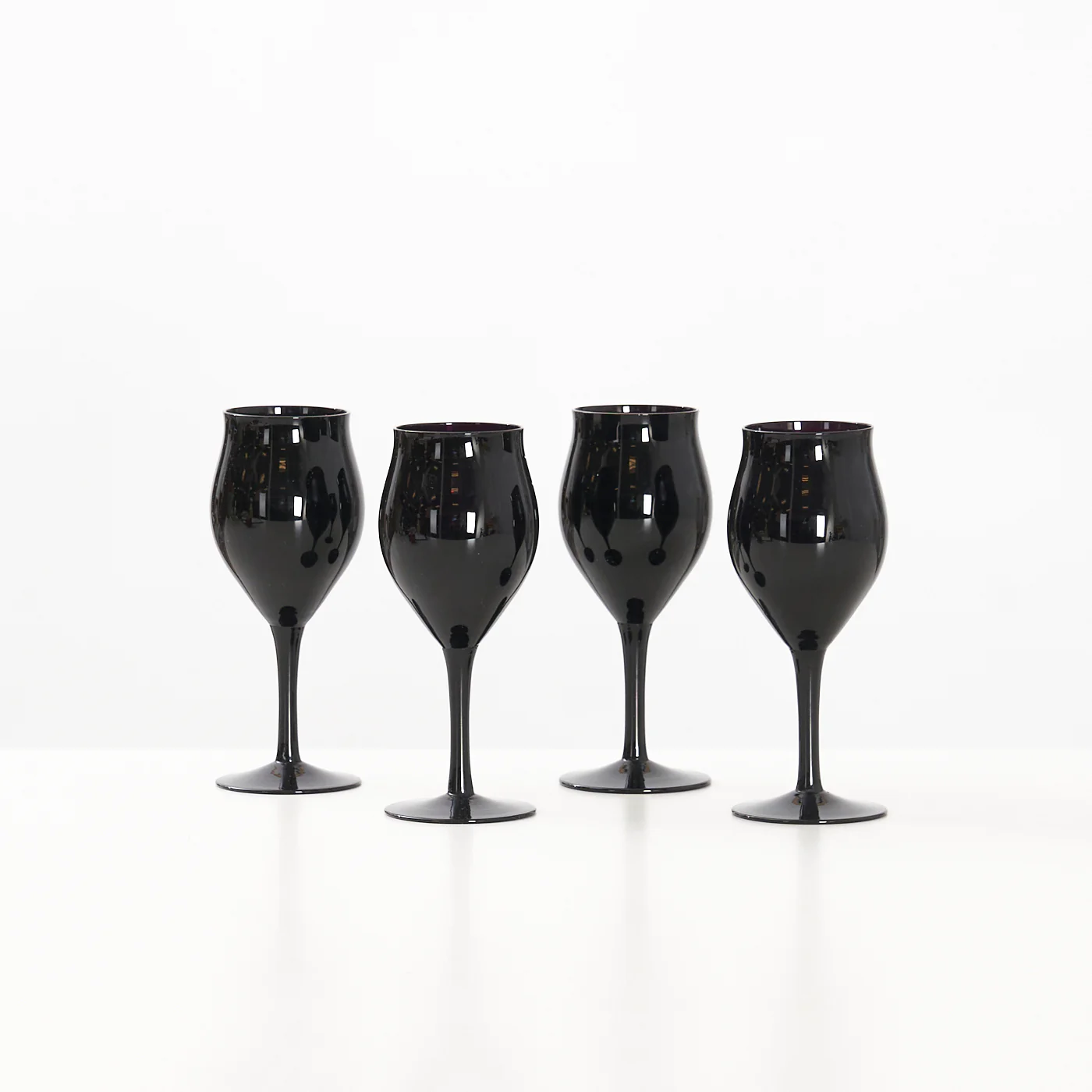 Set of 4 Amethyst Wine Glasses by Belkraft, Germany