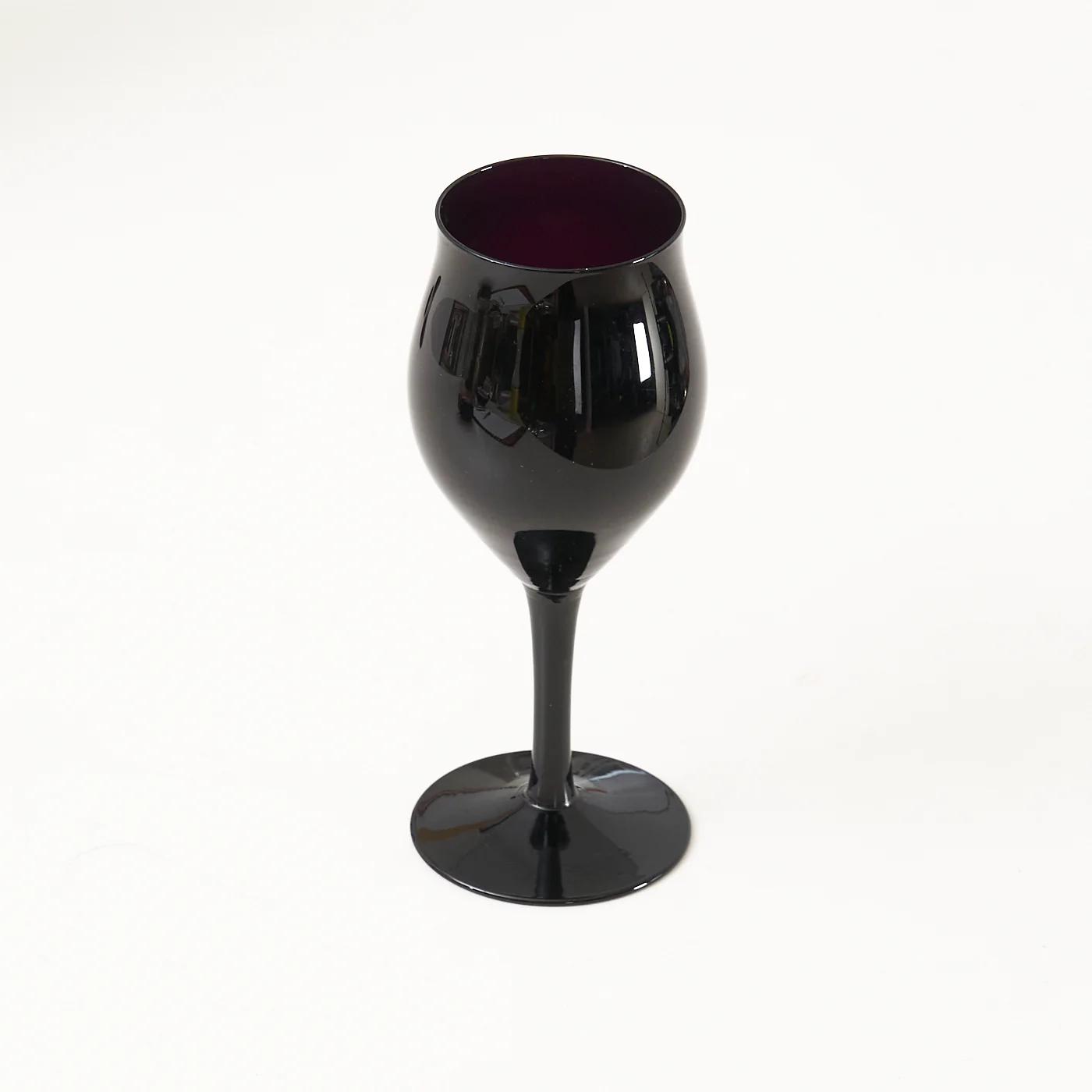 Set of 4 Amethyst Wine Glasses by Belkraft, Germany - Image 5