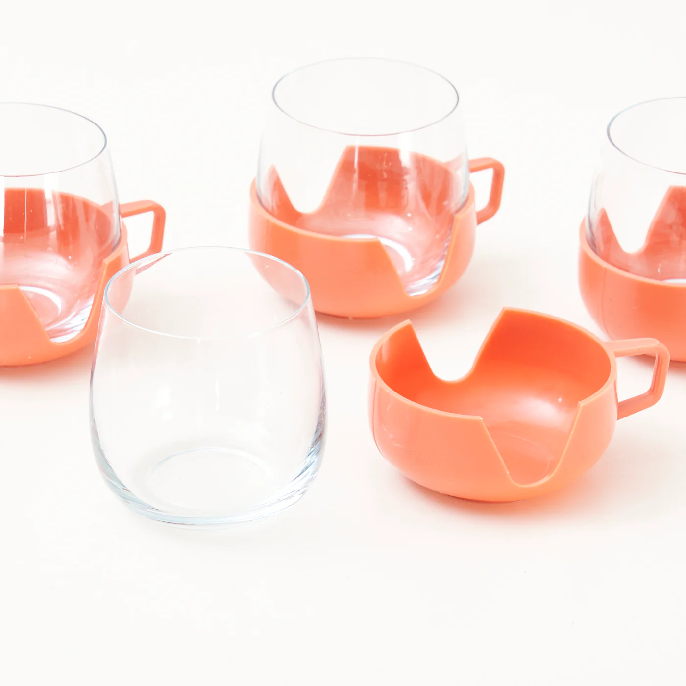 Set of 4 Drinking Glasses w/ Plastic Handles - Image 6