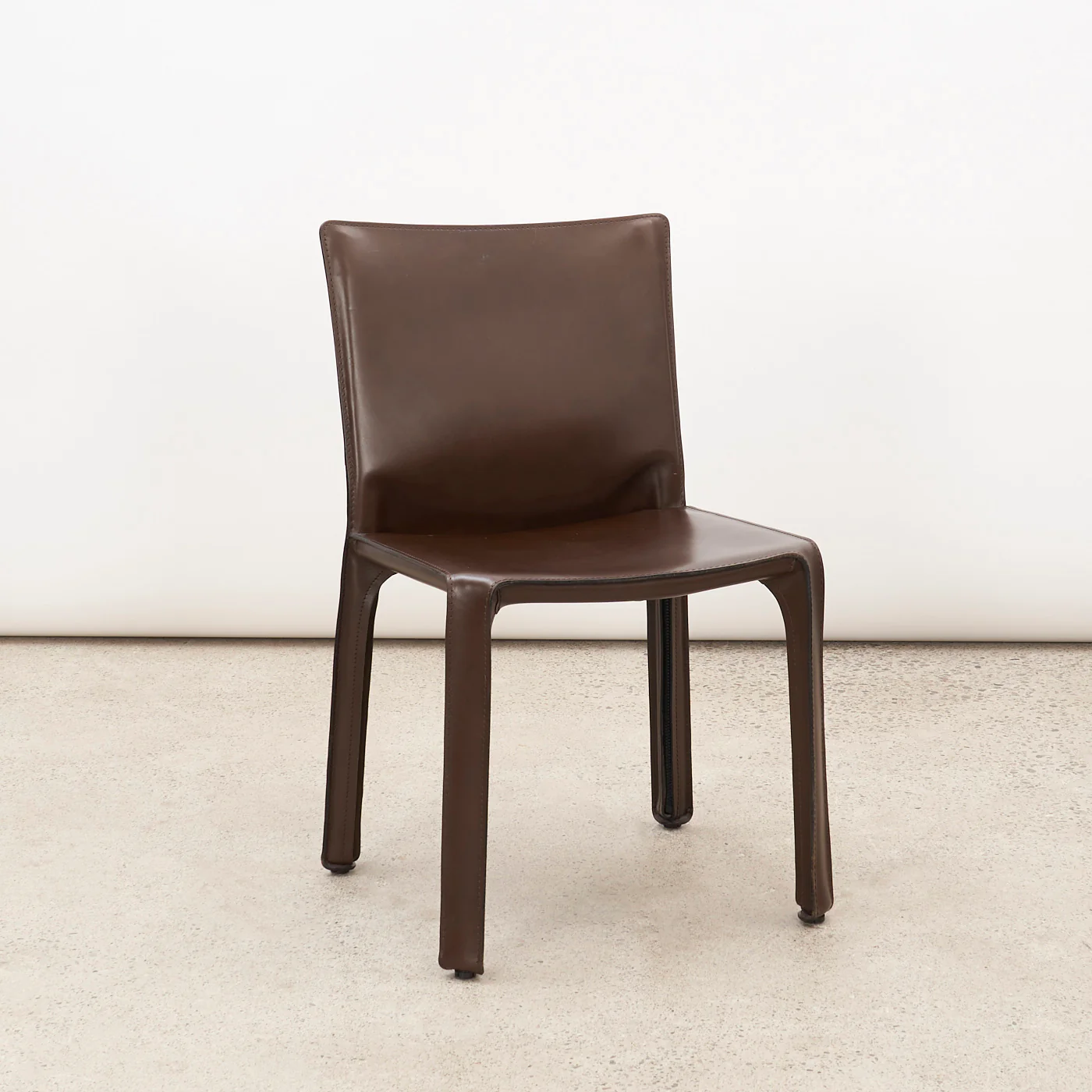 Set of 6 'CAB 412' Brown Leather Dining Chairs by Mario Bellini for Cassina, Italy - Image 4