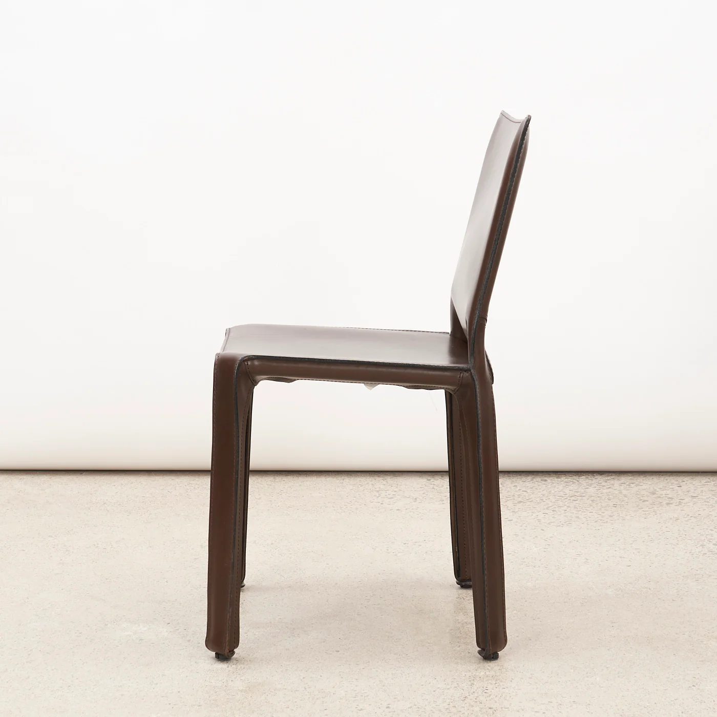 Set of 6 'CAB 412' Brown Leather Dining Chairs by Mario Bellini for Cassina, Italy - Image 5