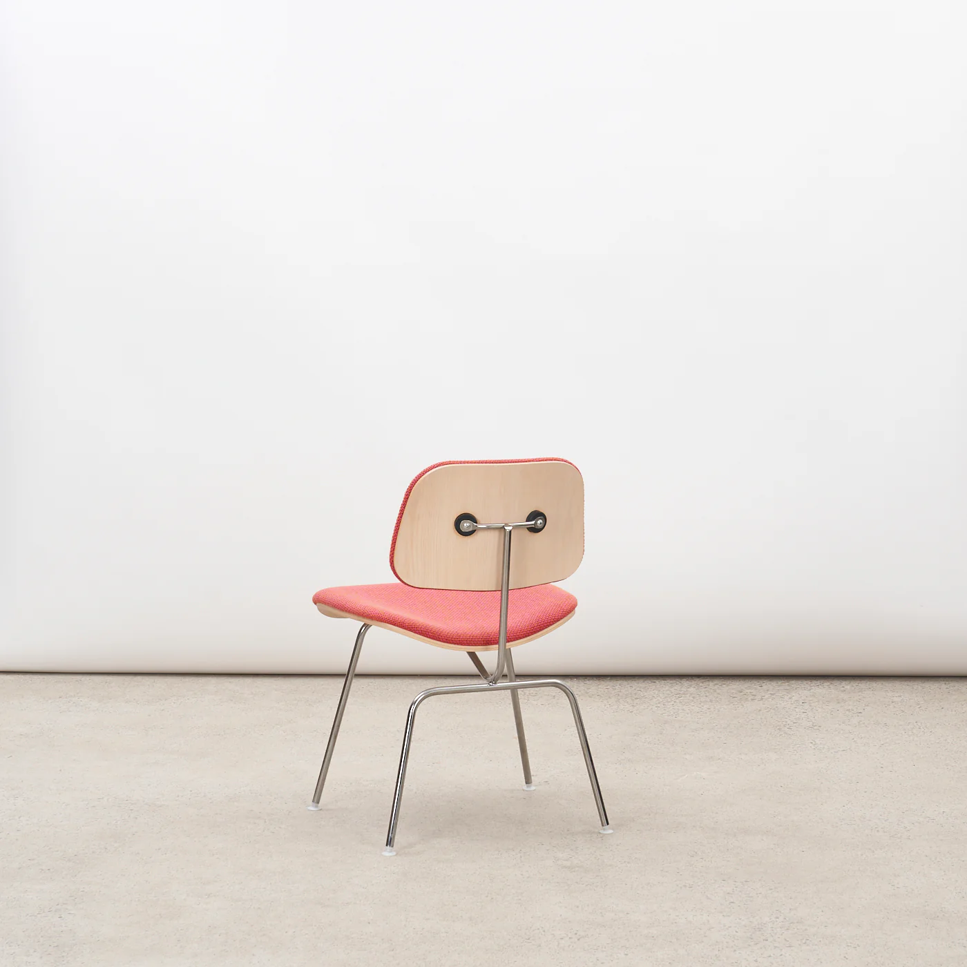 Set of 6 Eames DCMU for Herman Miller - Image 3