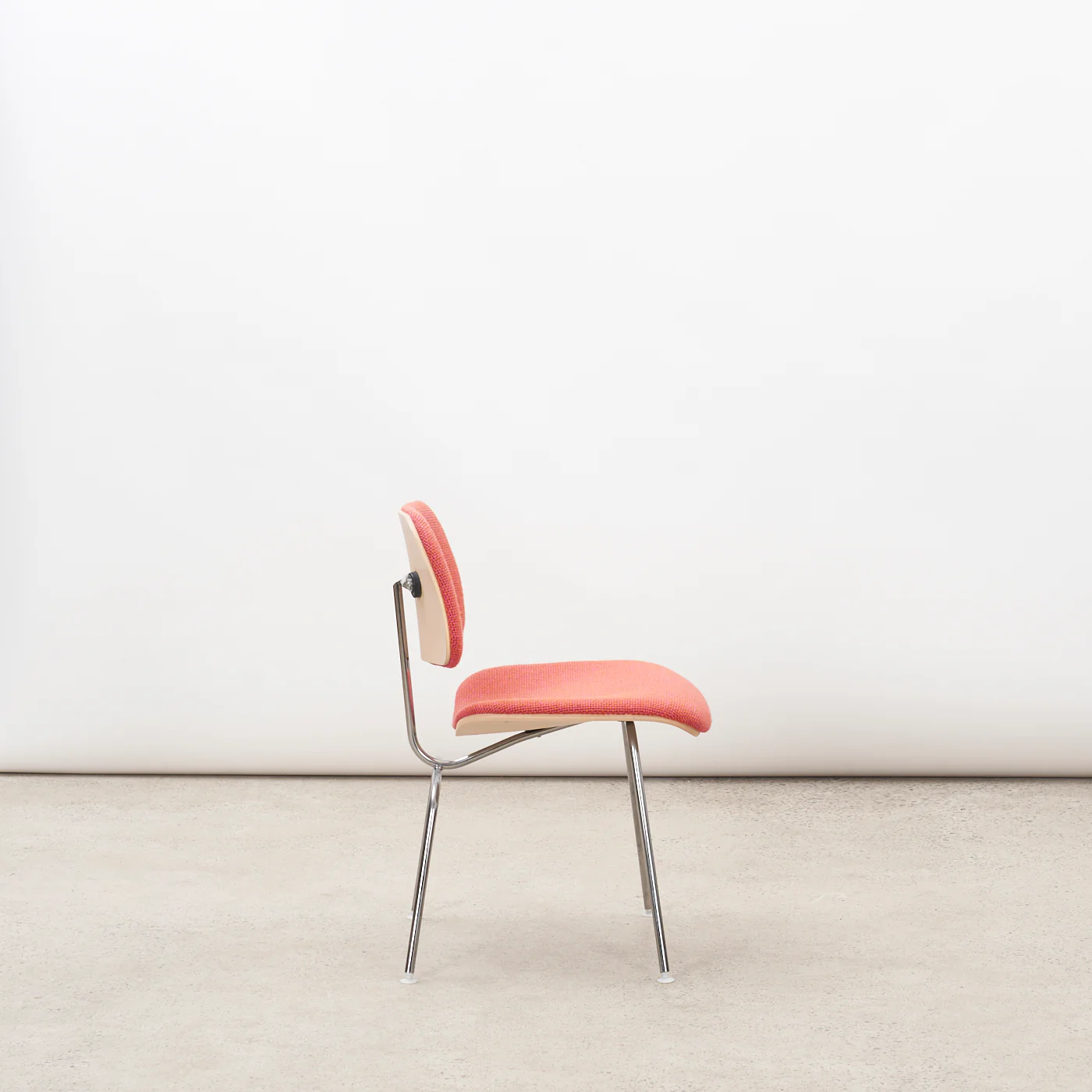Set of 6 Eames DCMU for Herman Miller - Image 6