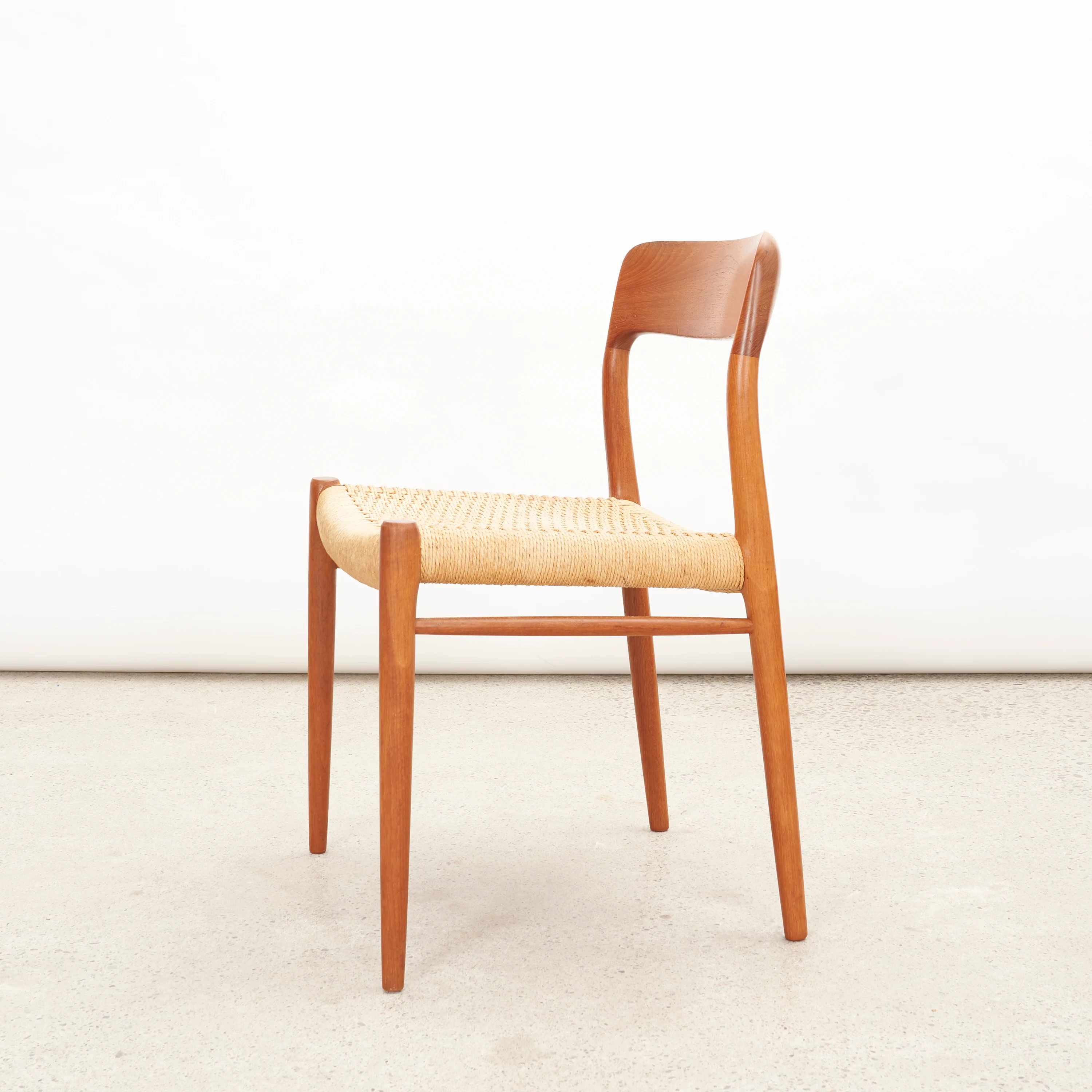 Set of 6 Teak 'Model 75' Dining Chairs by Niels O. Møller for J.L. Møllers Møbelfabrik - Image 10