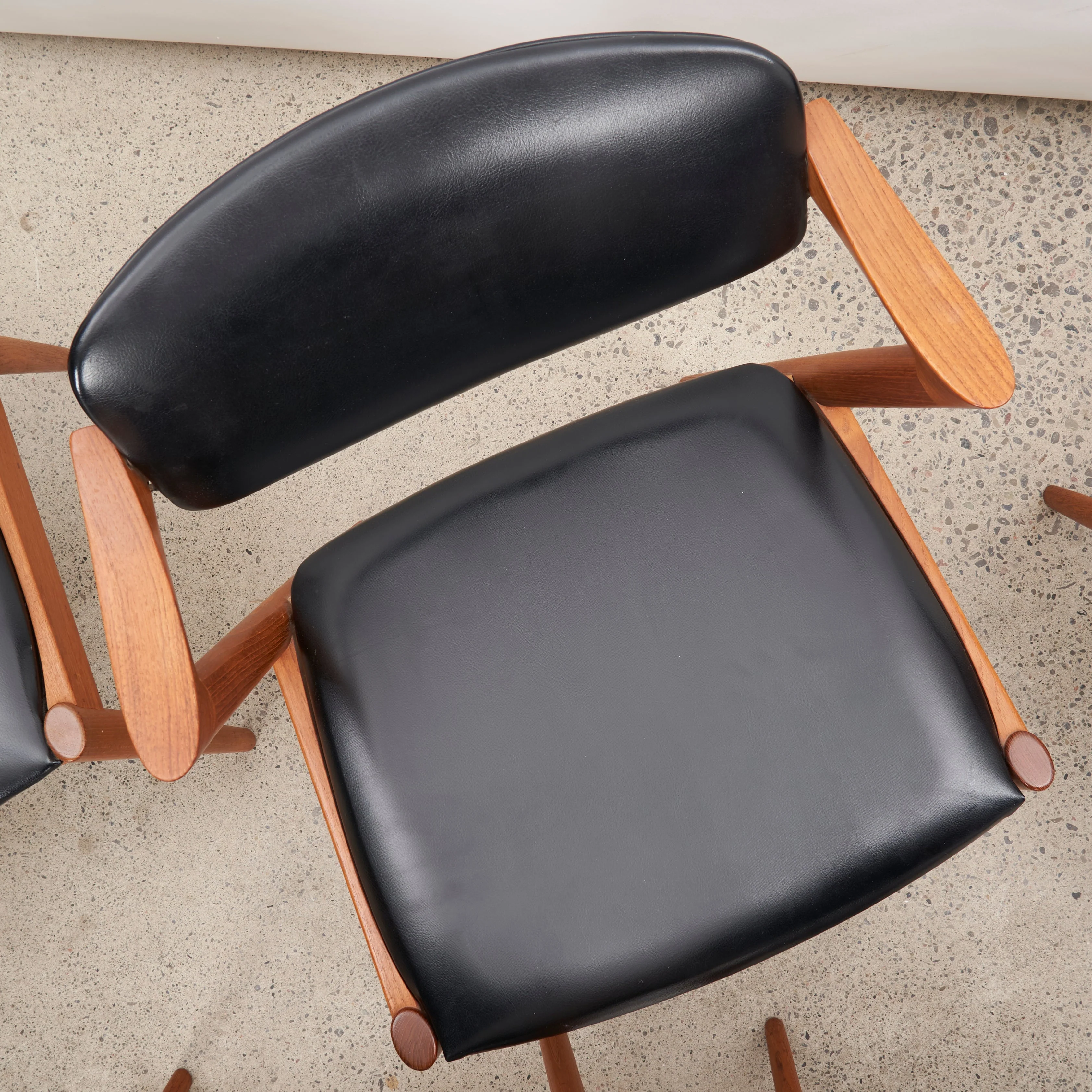 Set of 8 'Model 42' Teak Dining Chairs by Kai Kristiansen - Image 10