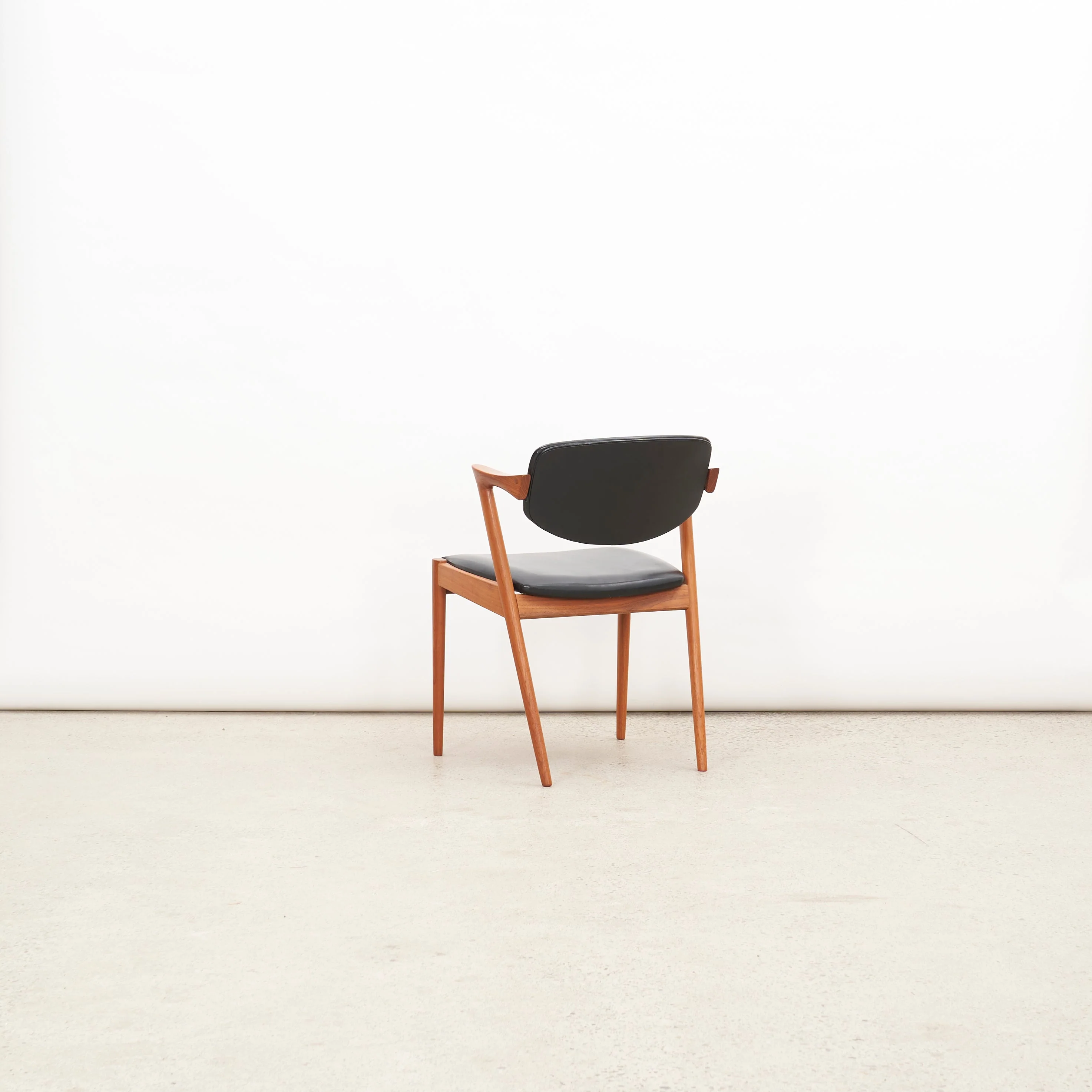 Set of 8 'Model 42' Teak Dining Chairs by Kai Kristiansen - Image 3