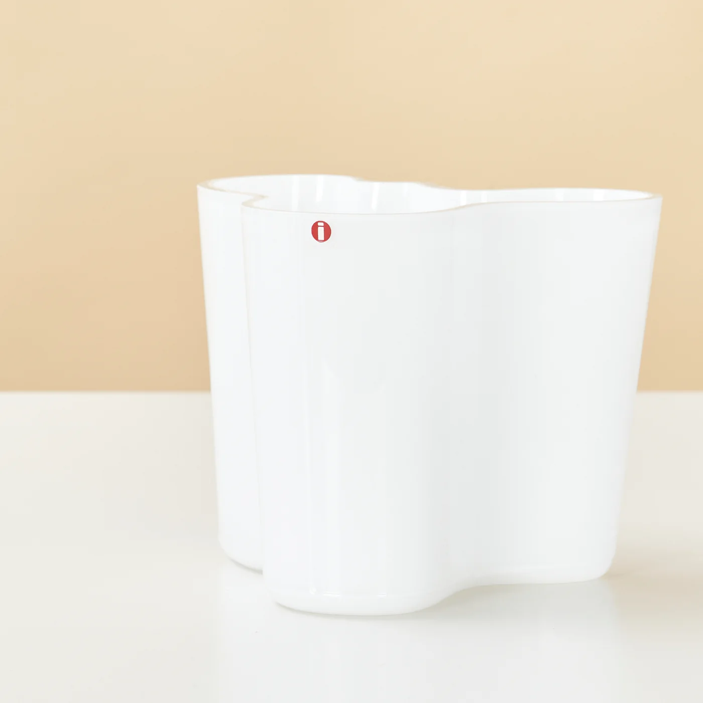 Small Iittala Alvar Aalto Vase - Image 4