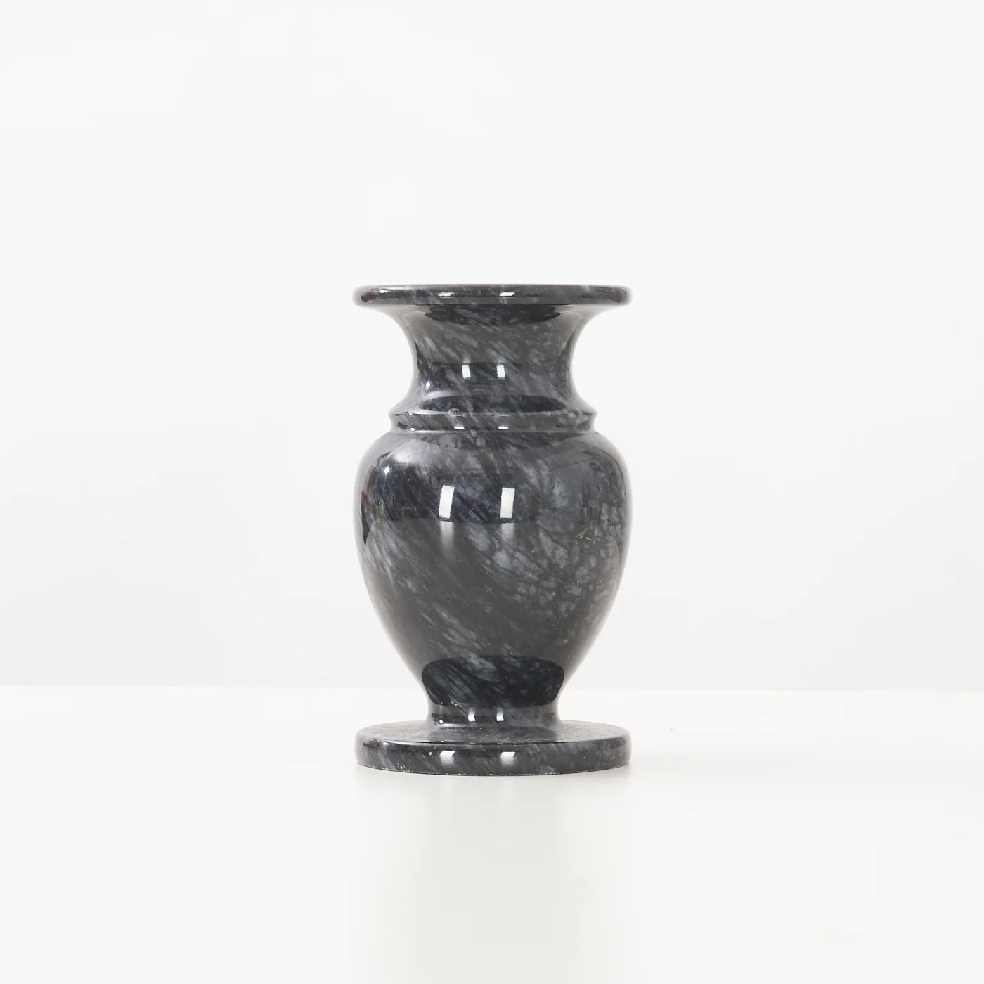 Small Marble Vase - Image 5
