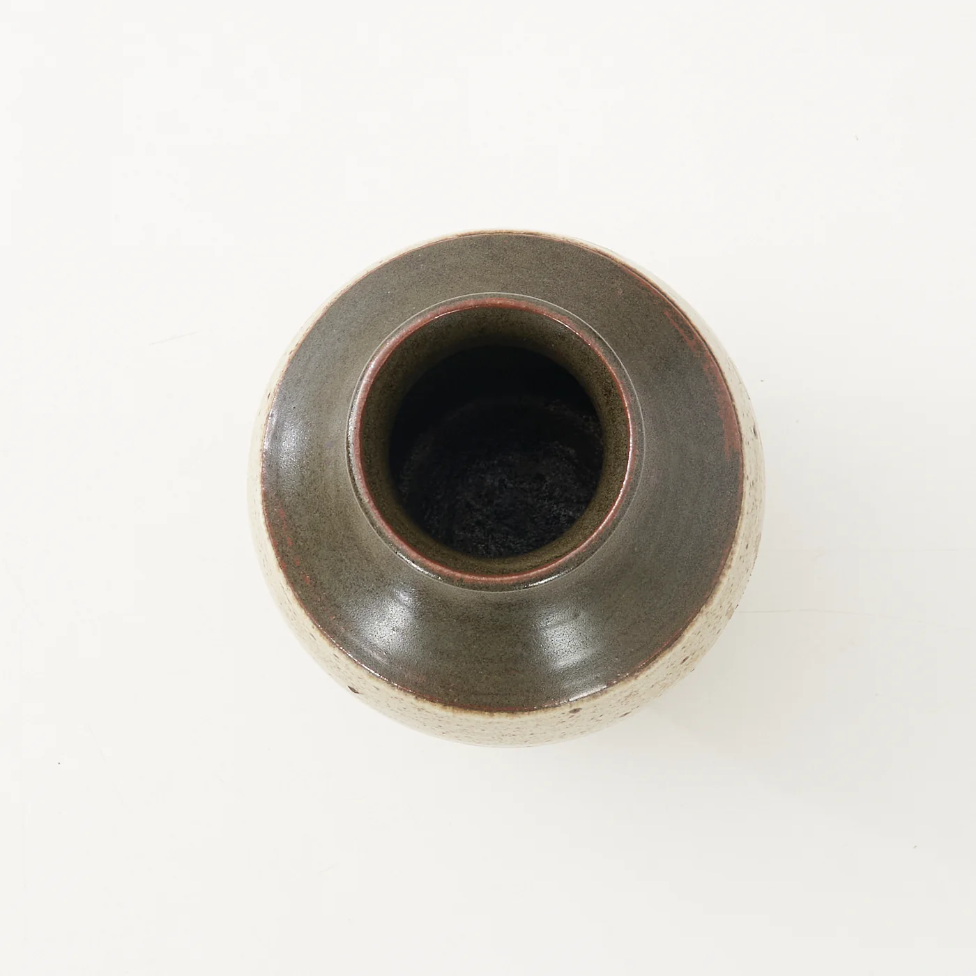 Studio Pottery Vase - Image 3