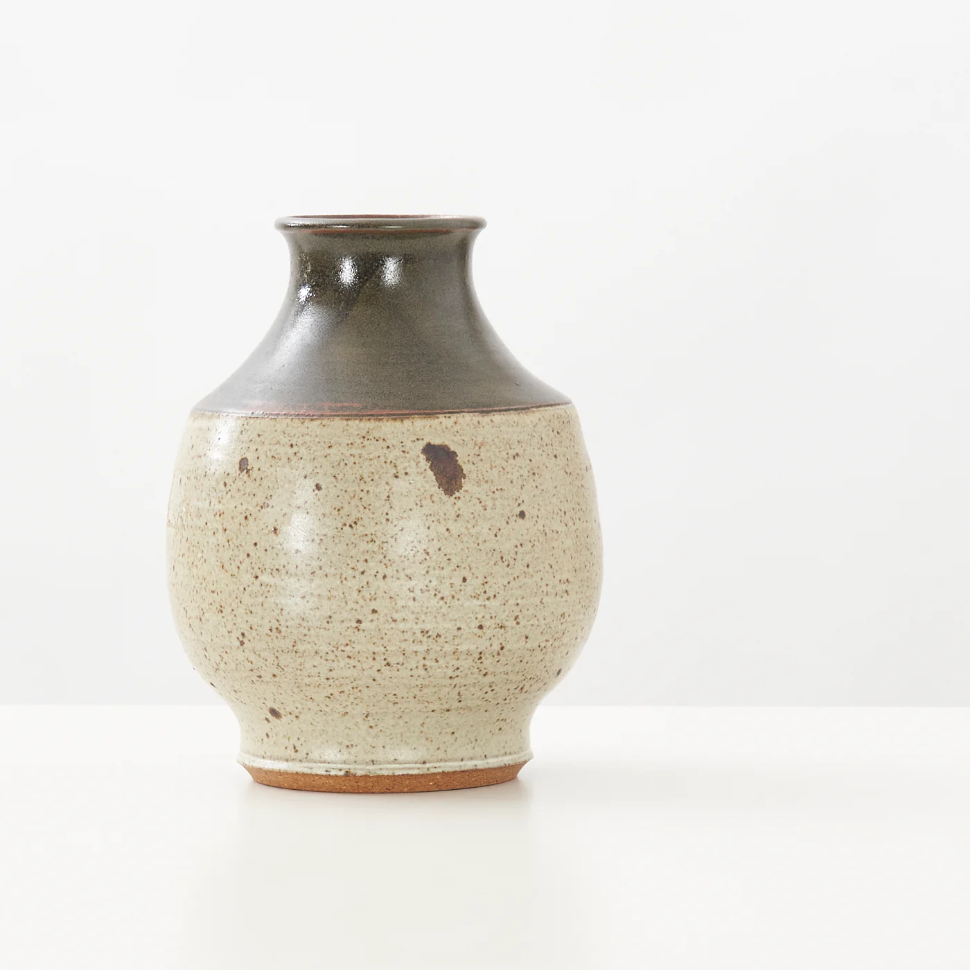 Studio Pottery Vase - Image 5