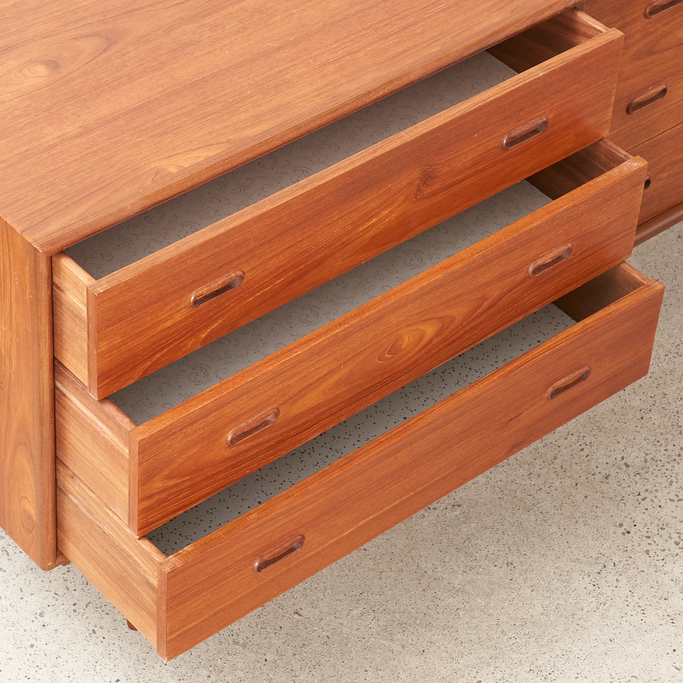 Teak 6-Drawer Dresser - Image 9