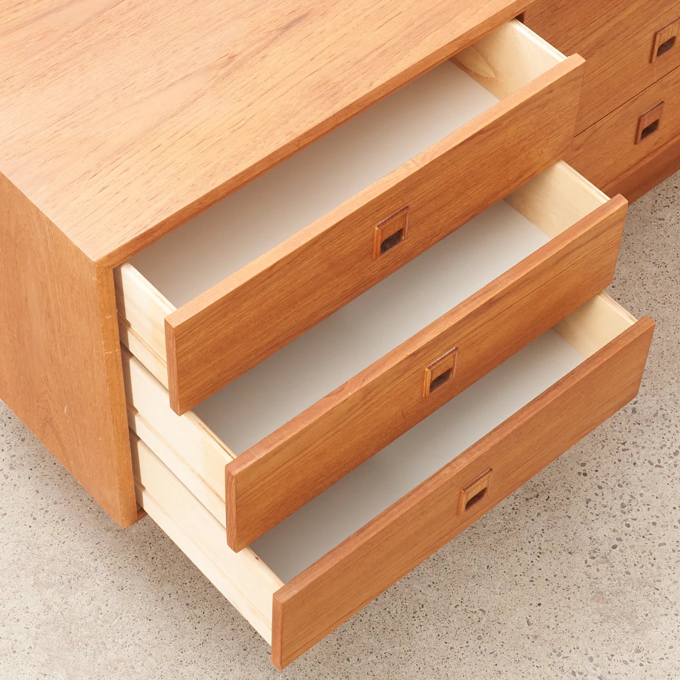 Teak 9 Drawer Dresser - Image 8