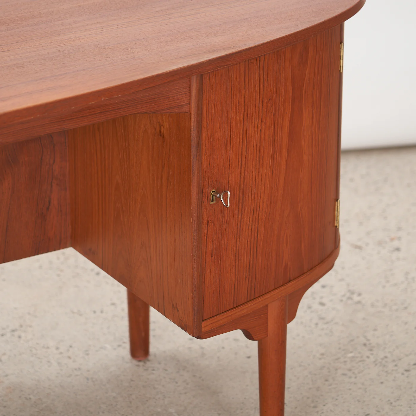 Teak 'Bullet' Desk by H.P. Hansen Møbelindustri, Denmark - Image 10