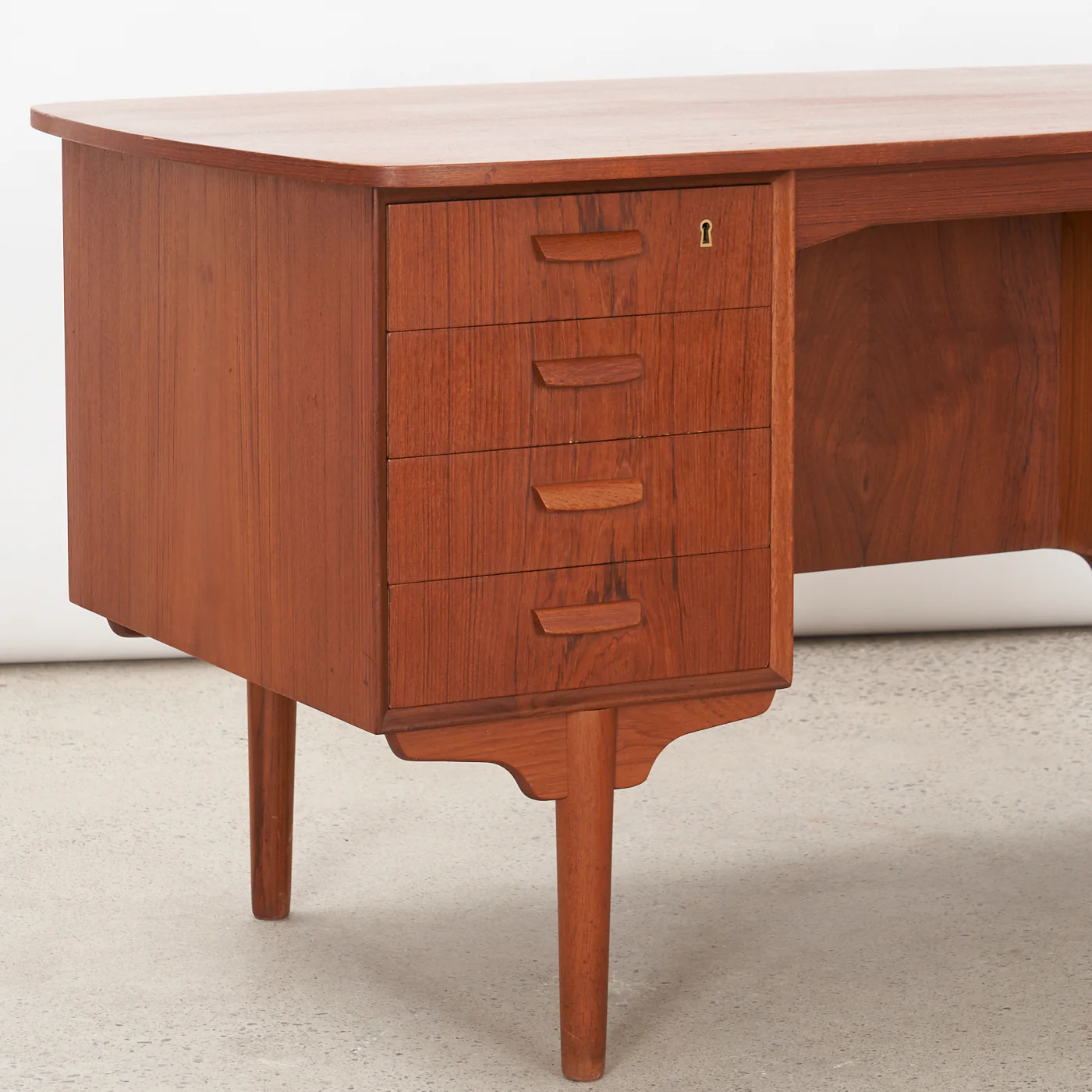 Teak 'Bullet' Desk by H.P. Hansen Møbelindustri, Denmark - Image 8
