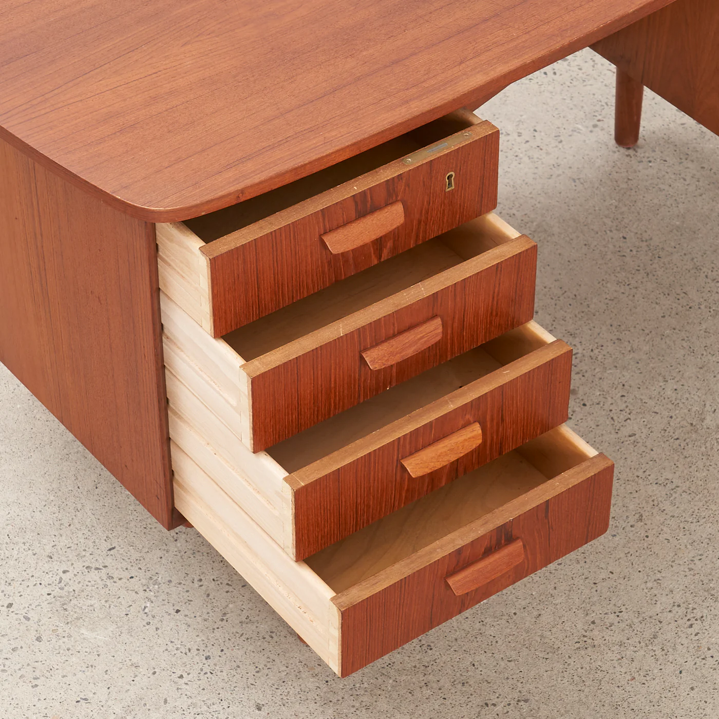 Teak 'Bullet' Desk by H.P. Hansen Møbelindustri, Denmark - Image 9