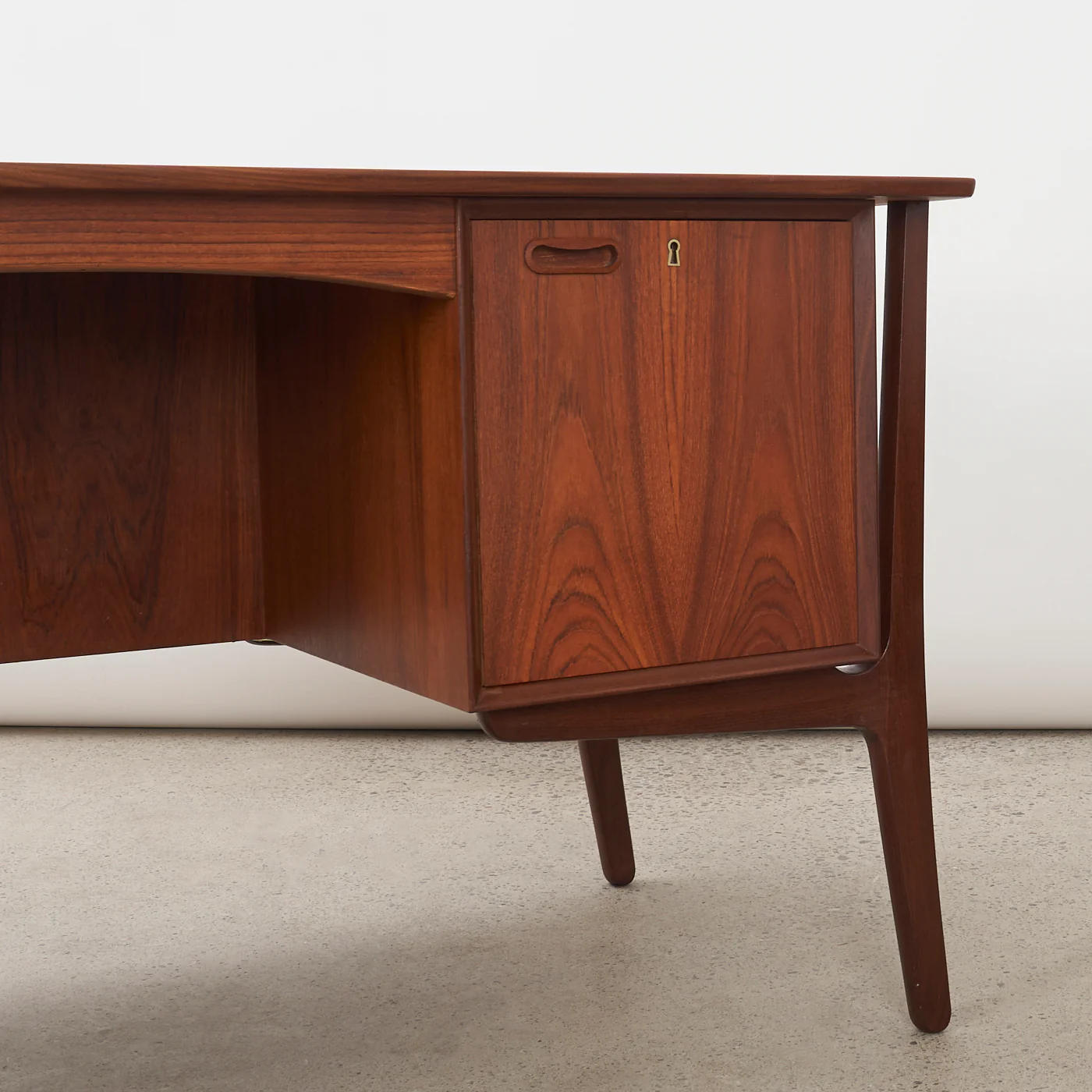 Teak Desk by Svend Åage Madsen for H.P. Hansen Møbelindustri, Denmark - Image 13