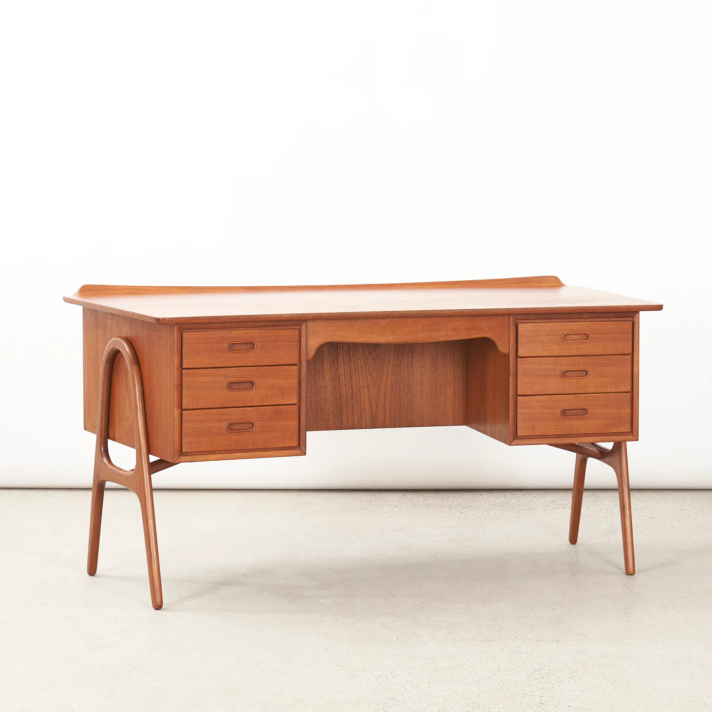 Teak Desk by Svend Åage Madsen for Sigurd Hansen Møbelfabrik, Denmark
