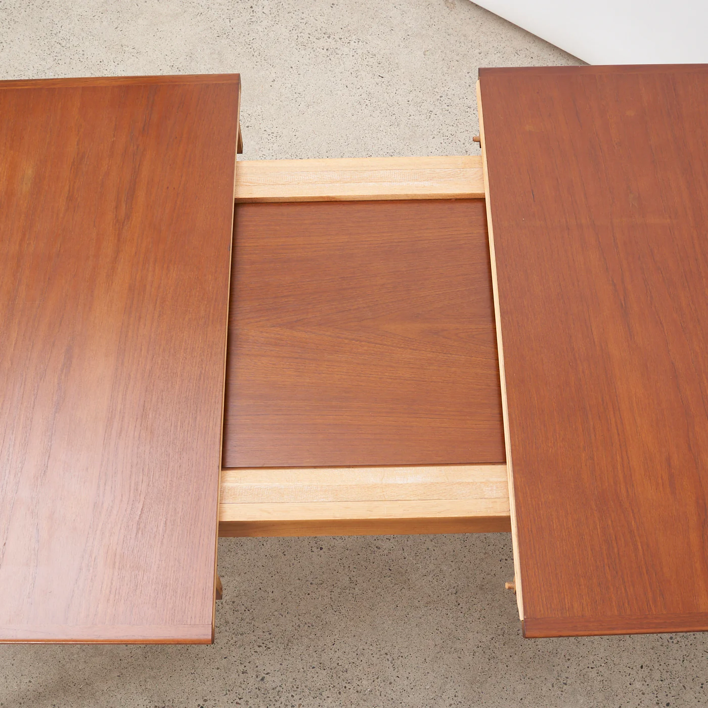 Teak Dining Table by Henry Rosengren Hansen for Brande Møbelindustri, Denmark - Image 12