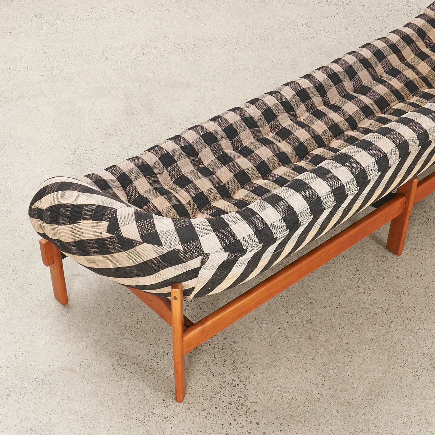 Teak Tub 3 Seater Sofa by R. Huber - Image 8