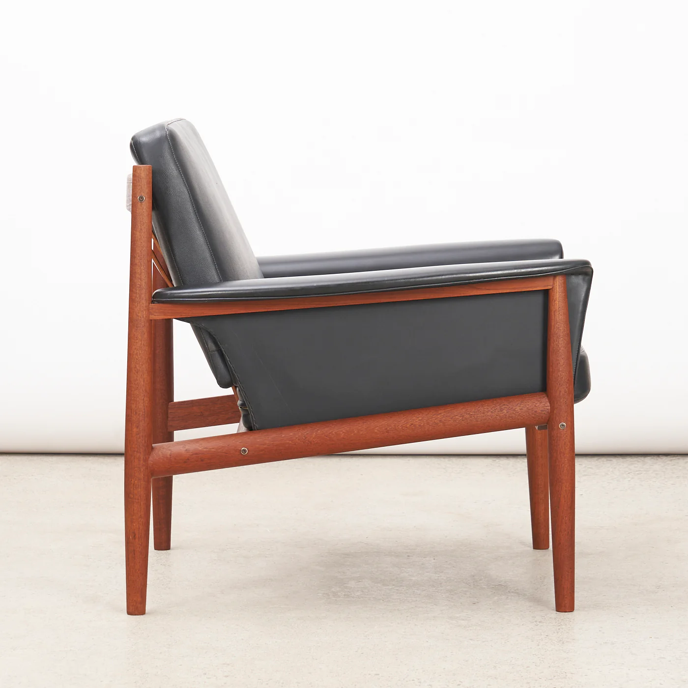 Teak & Vinyl Lounge Chair by Grete Jalk for France & Søn, Denmark - Image 6