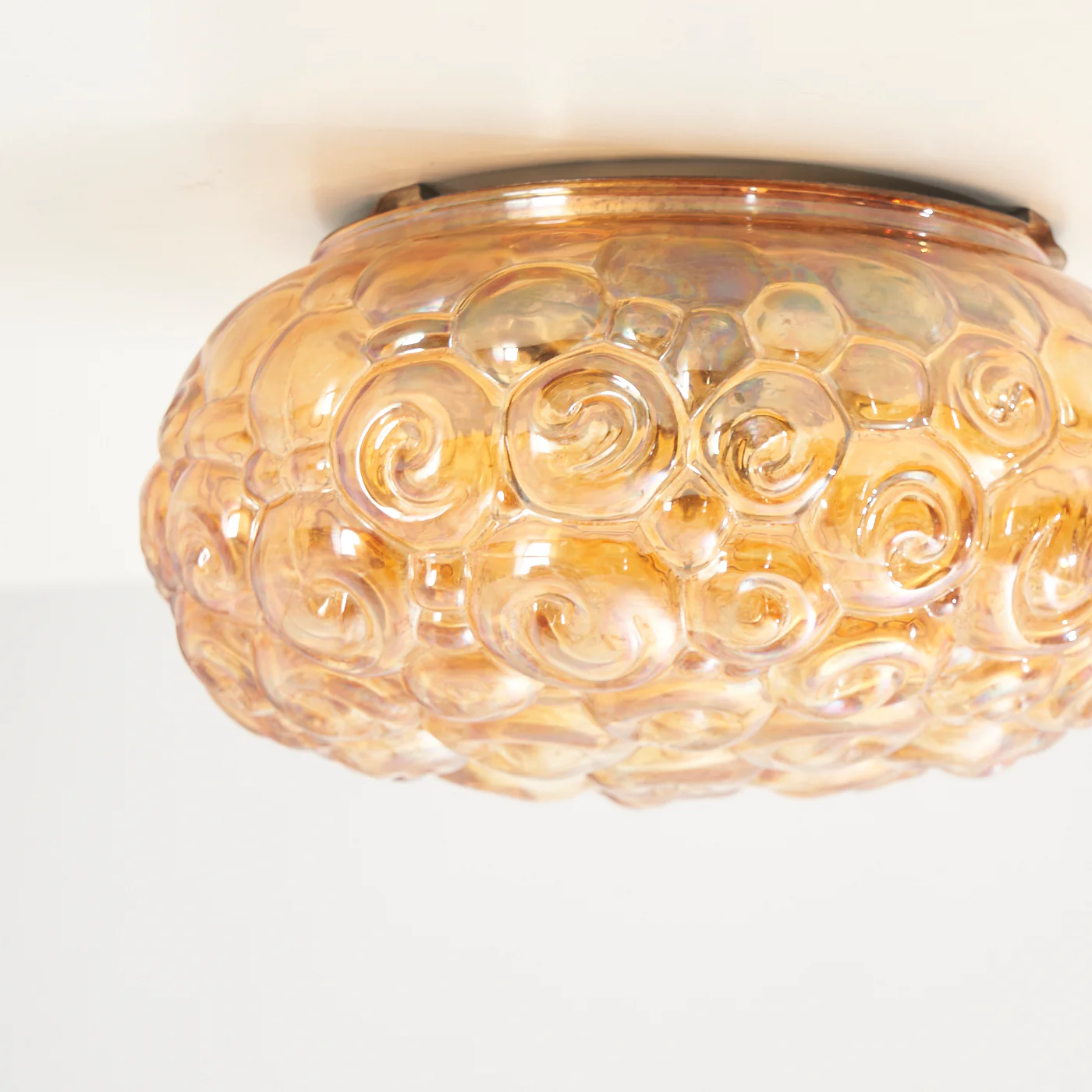 Textured Amber Glass Flush Mount Light - Image 3